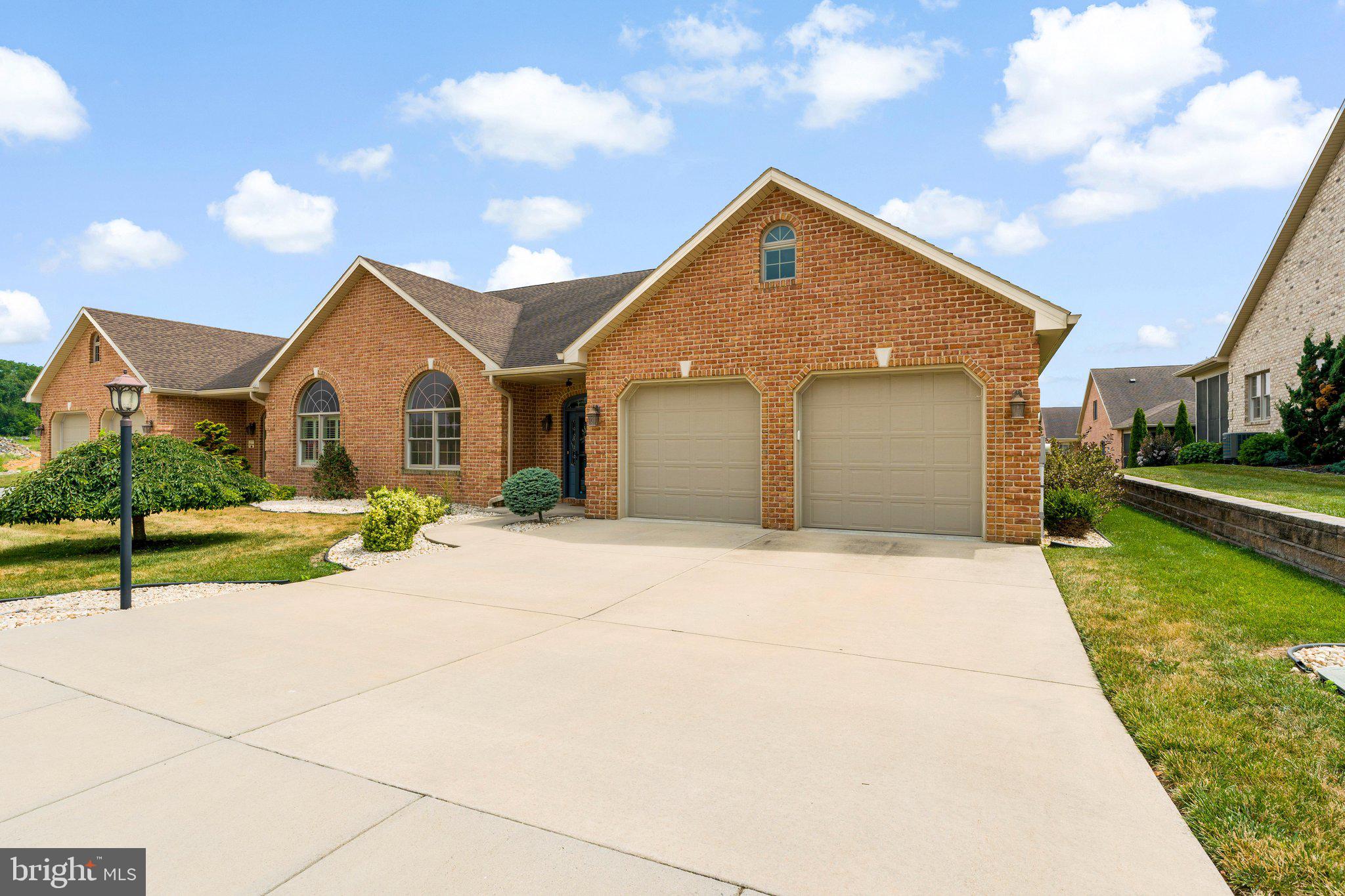 HAGERSTOWN - Residential