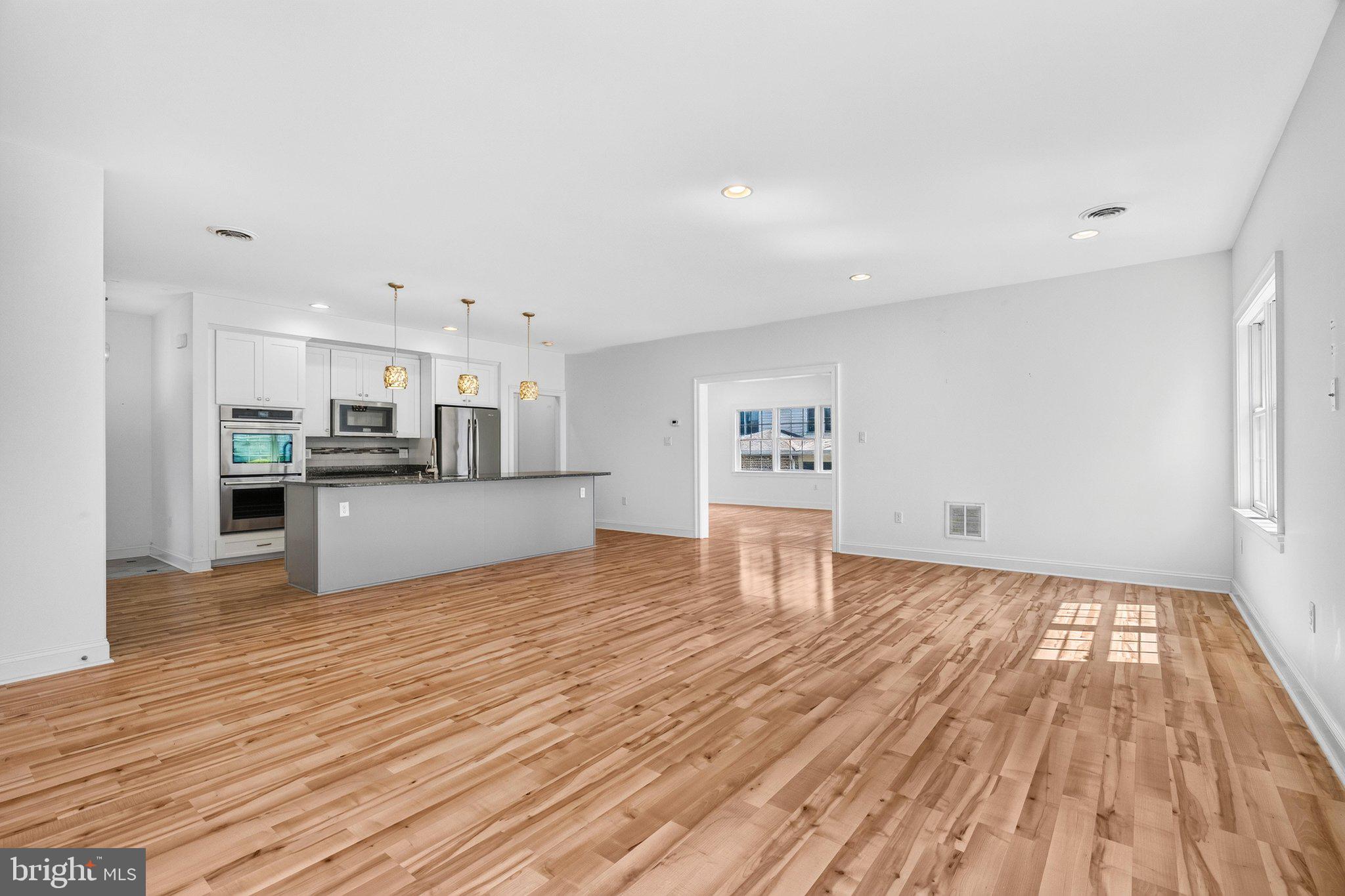 HAGERSTOWN - Residential