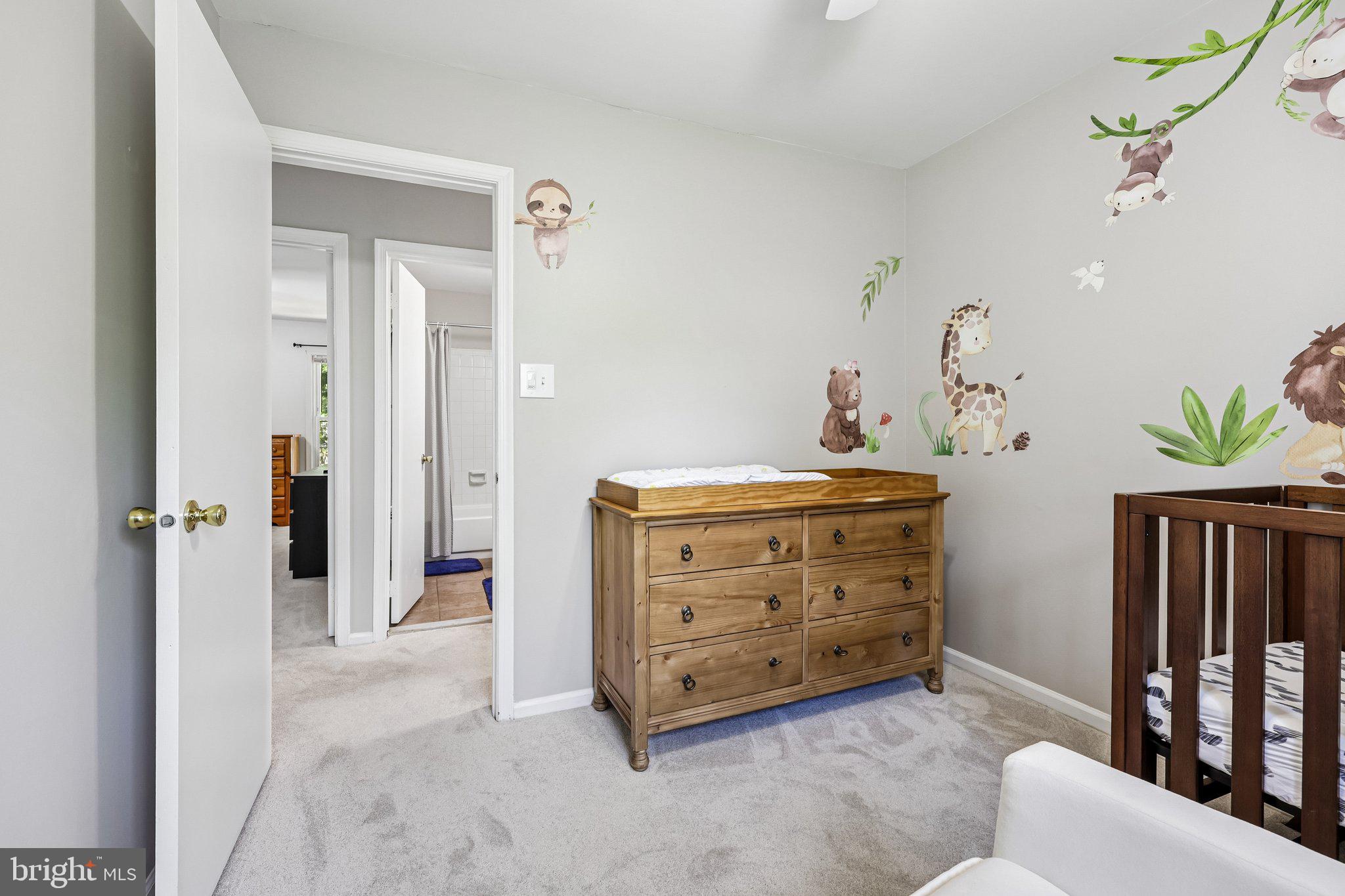 DUNN LORING VILLAGE - Residential