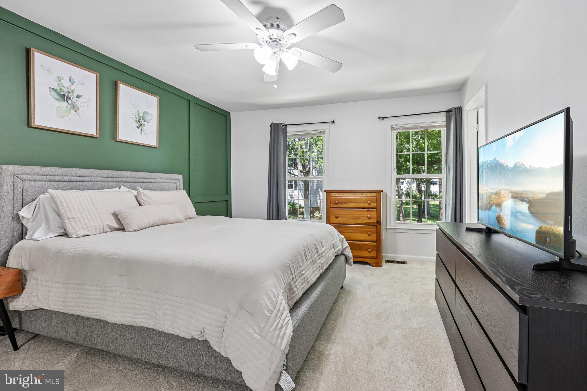 DUNN LORING VILLAGE - Residential