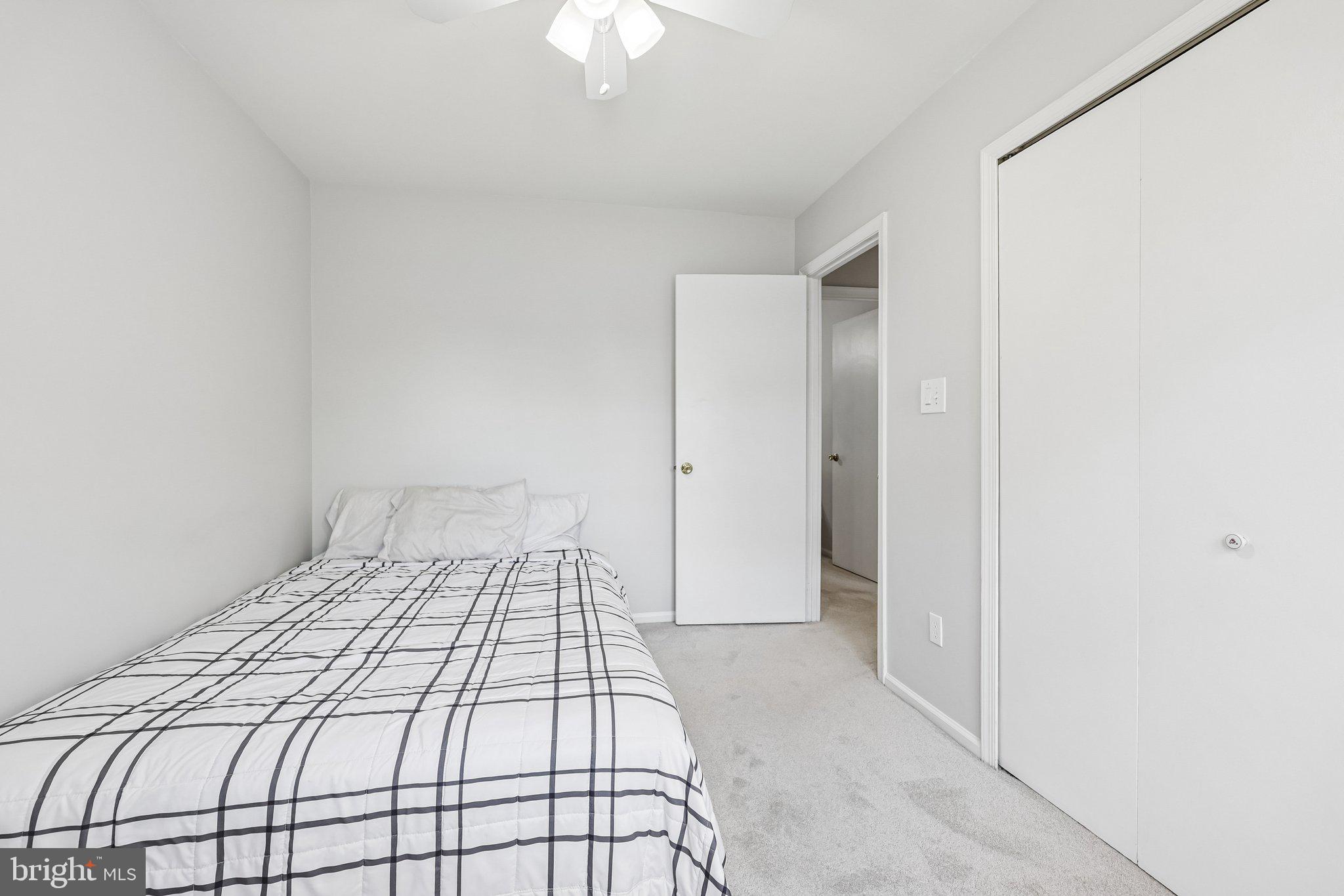 DUNN LORING VILLAGE - Residential