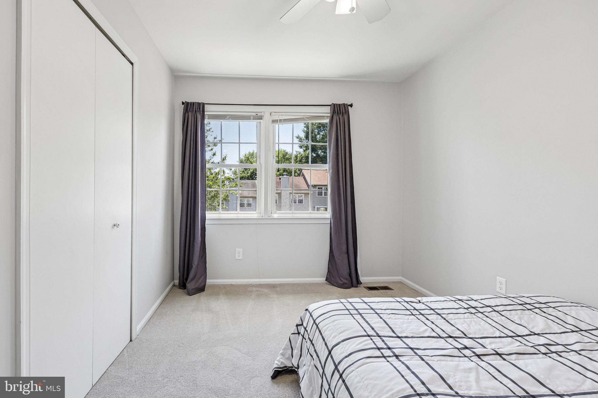 DUNN LORING VILLAGE - Residential