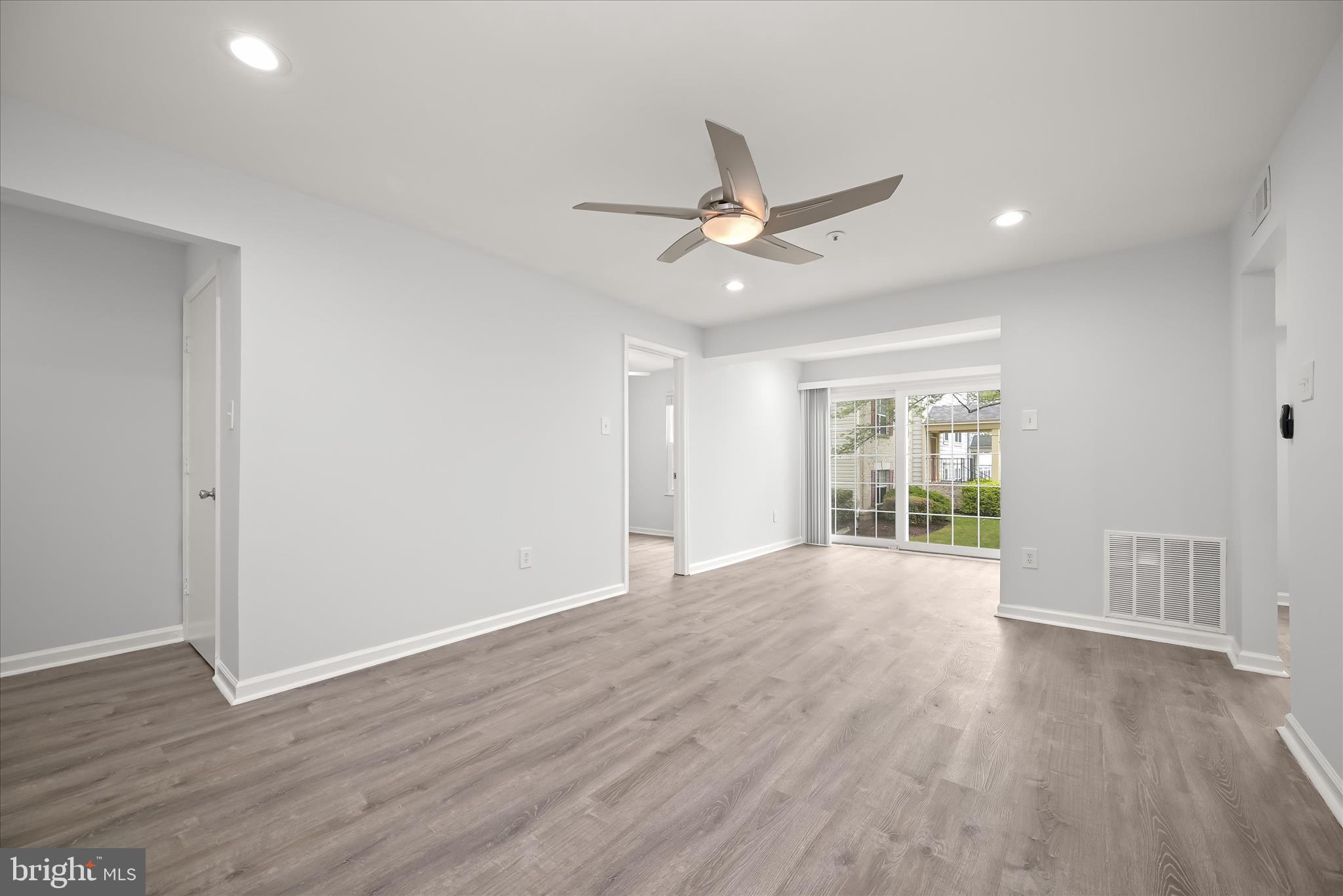 LONGMEAD CROSSING - Residential