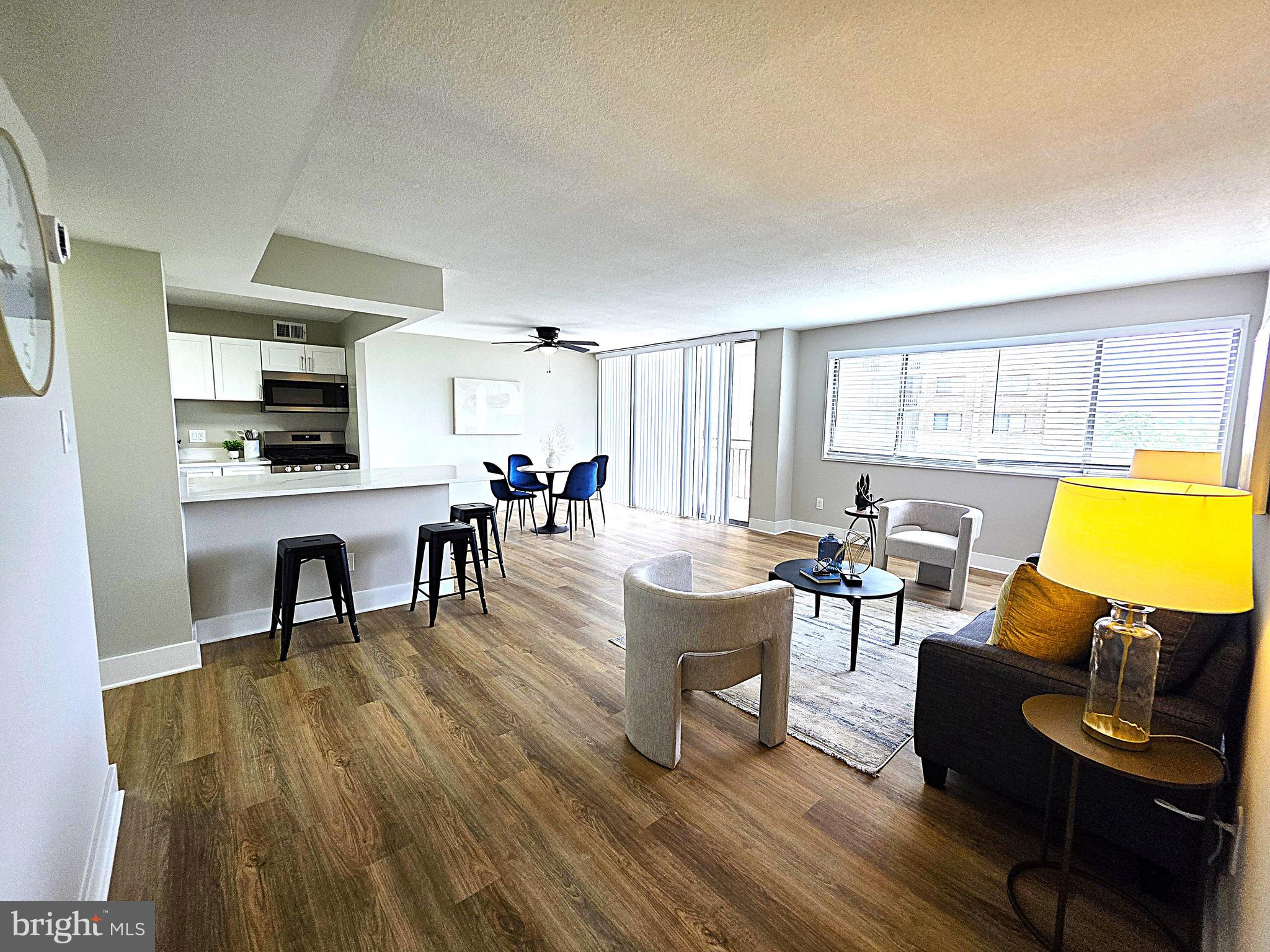 PRESIDENTIAL TOWERS - Residential