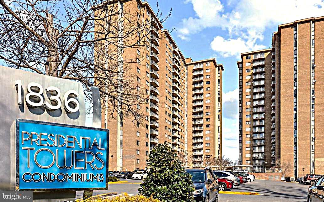 PRESIDENTIAL TOWERS - Residential