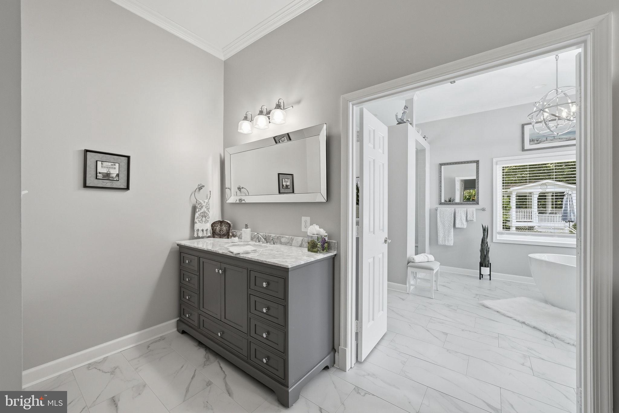 HAMPTON ACRES - Residential