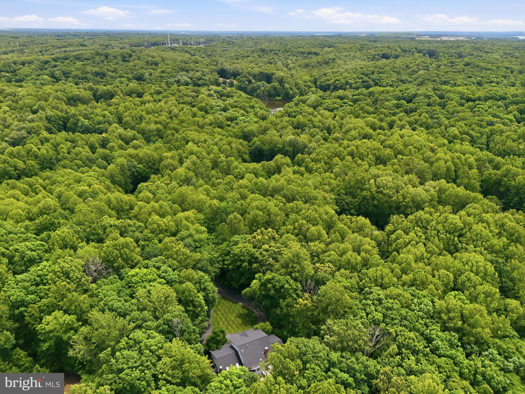 HAMPTON ACRES - Residential