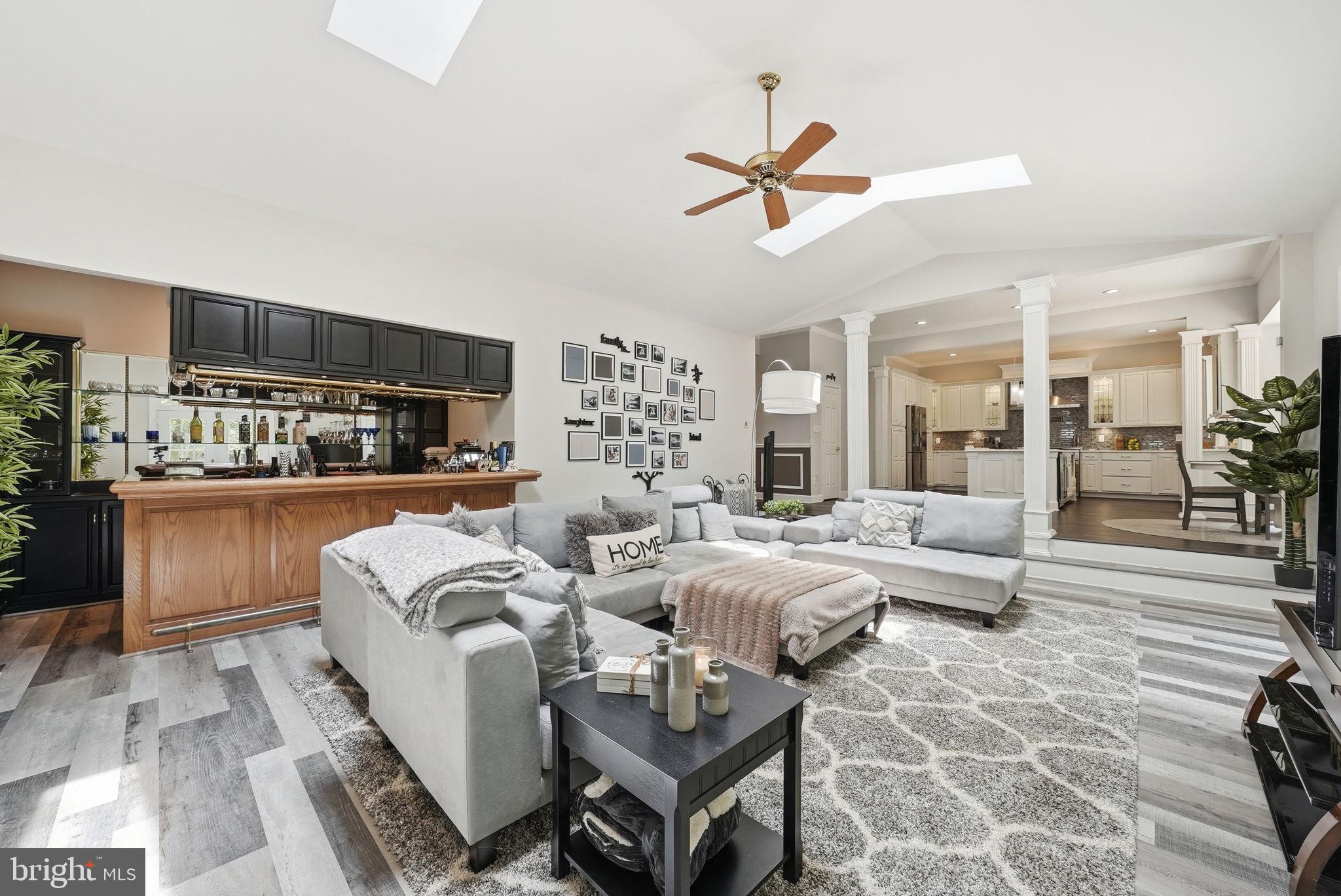 HAMPTON ACRES - Residential