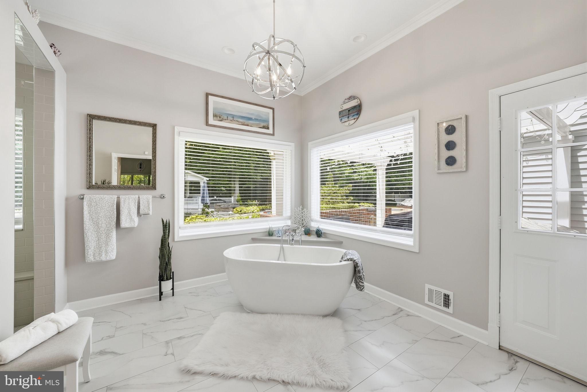 HAMPTON ACRES - Residential