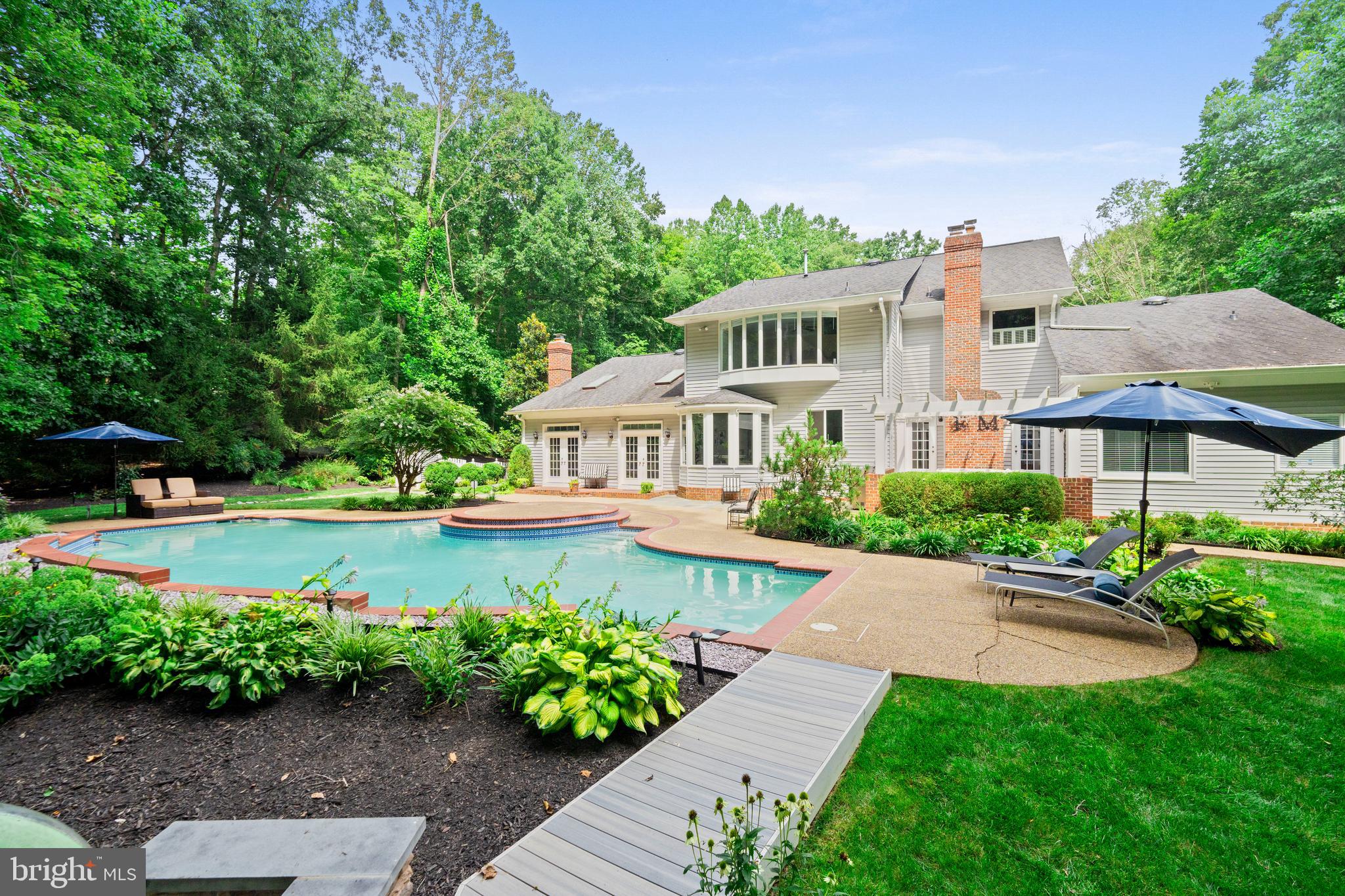 HAMPTON ACRES - Residential