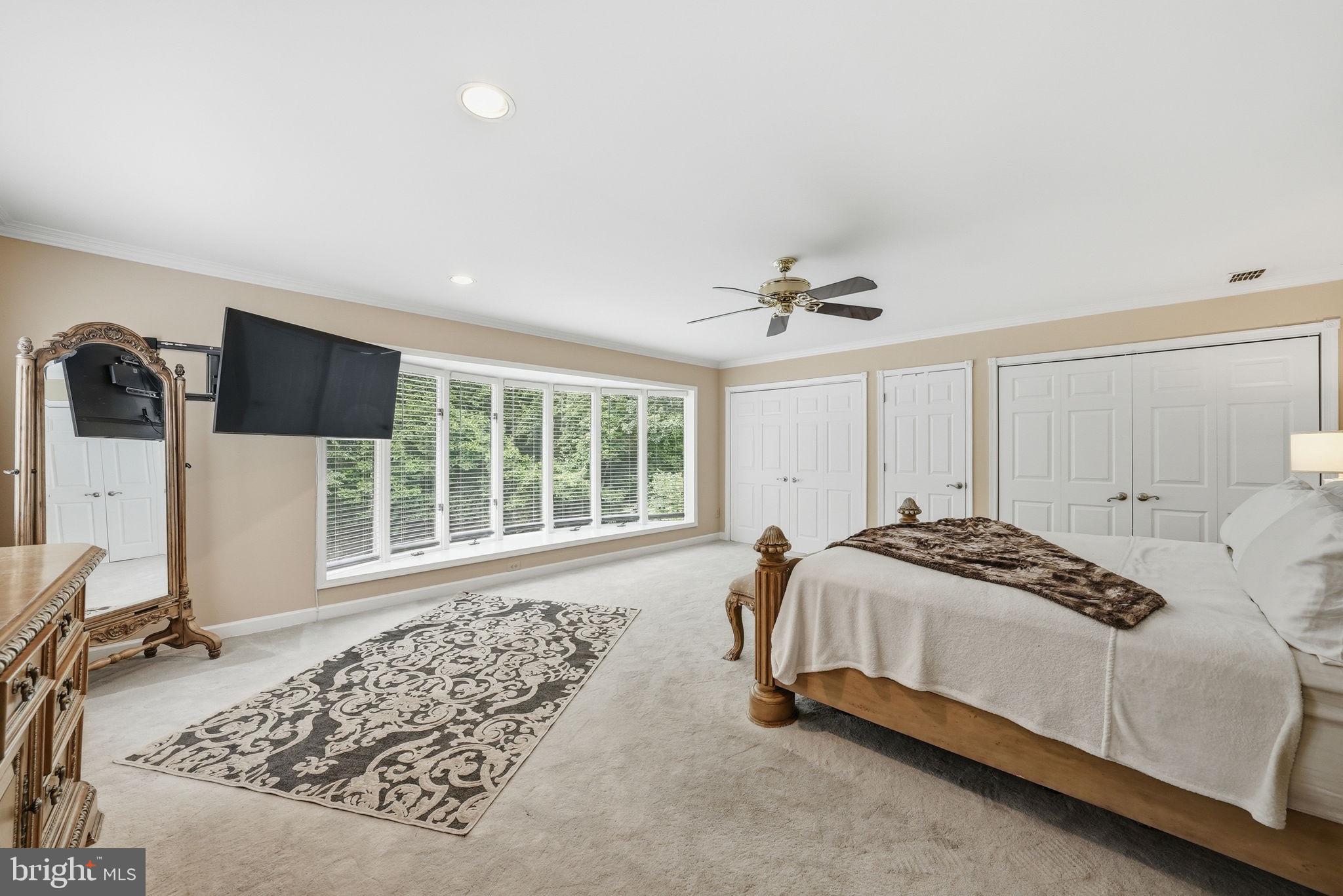 HAMPTON ACRES - Residential