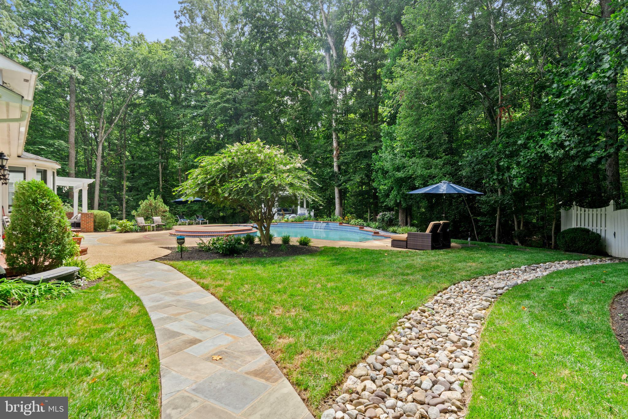 HAMPTON ACRES - Residential
