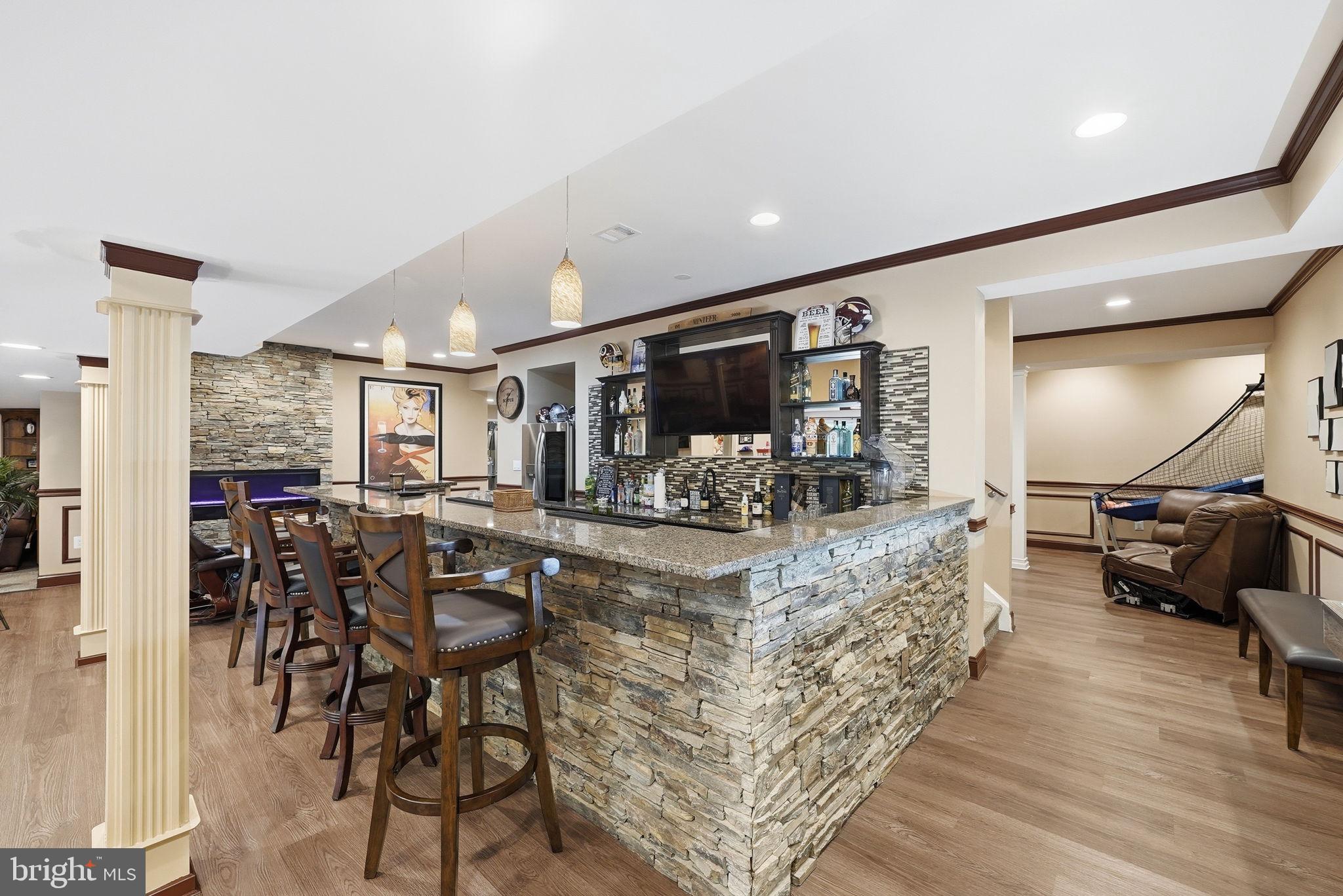 HAMPTON ACRES - Residential