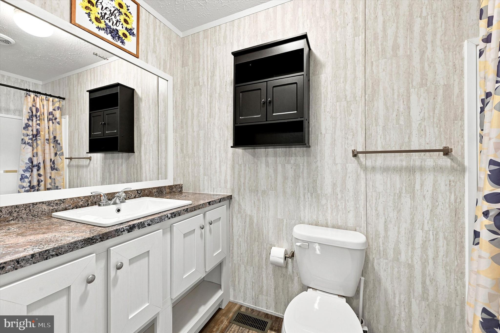 HIDDEN VALLEY ESTATES - Residential