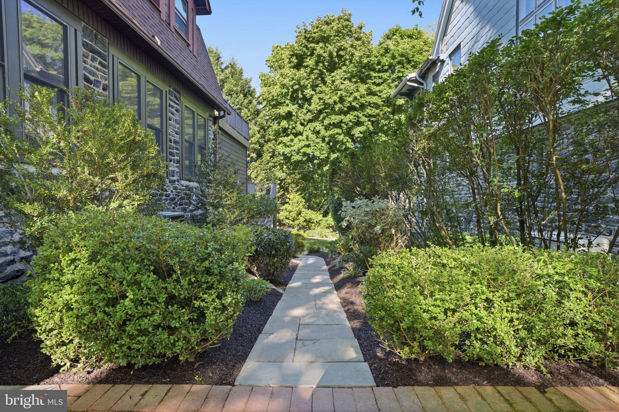 ELKINS PARK - Residential