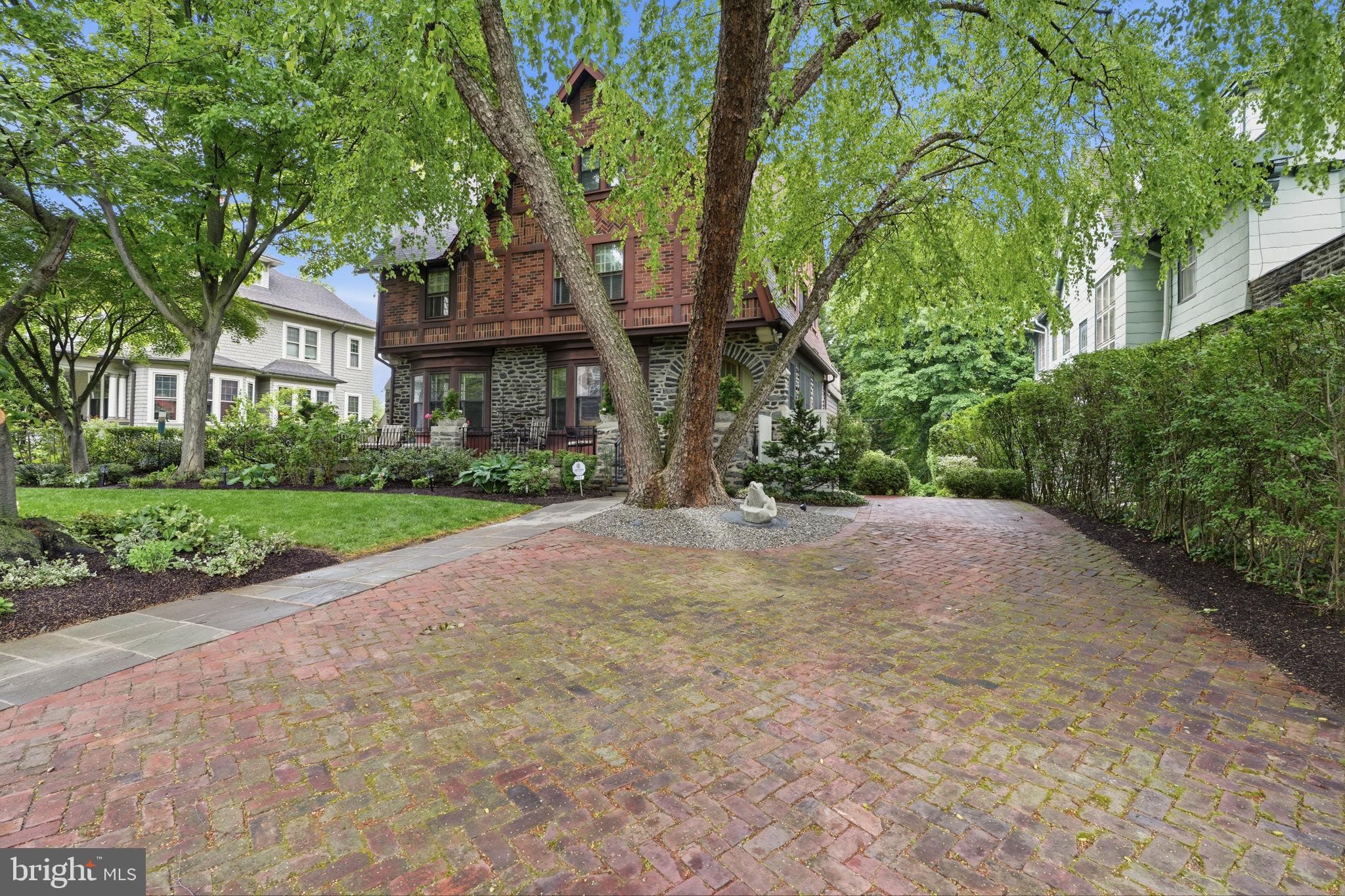 ELKINS PARK - Residential