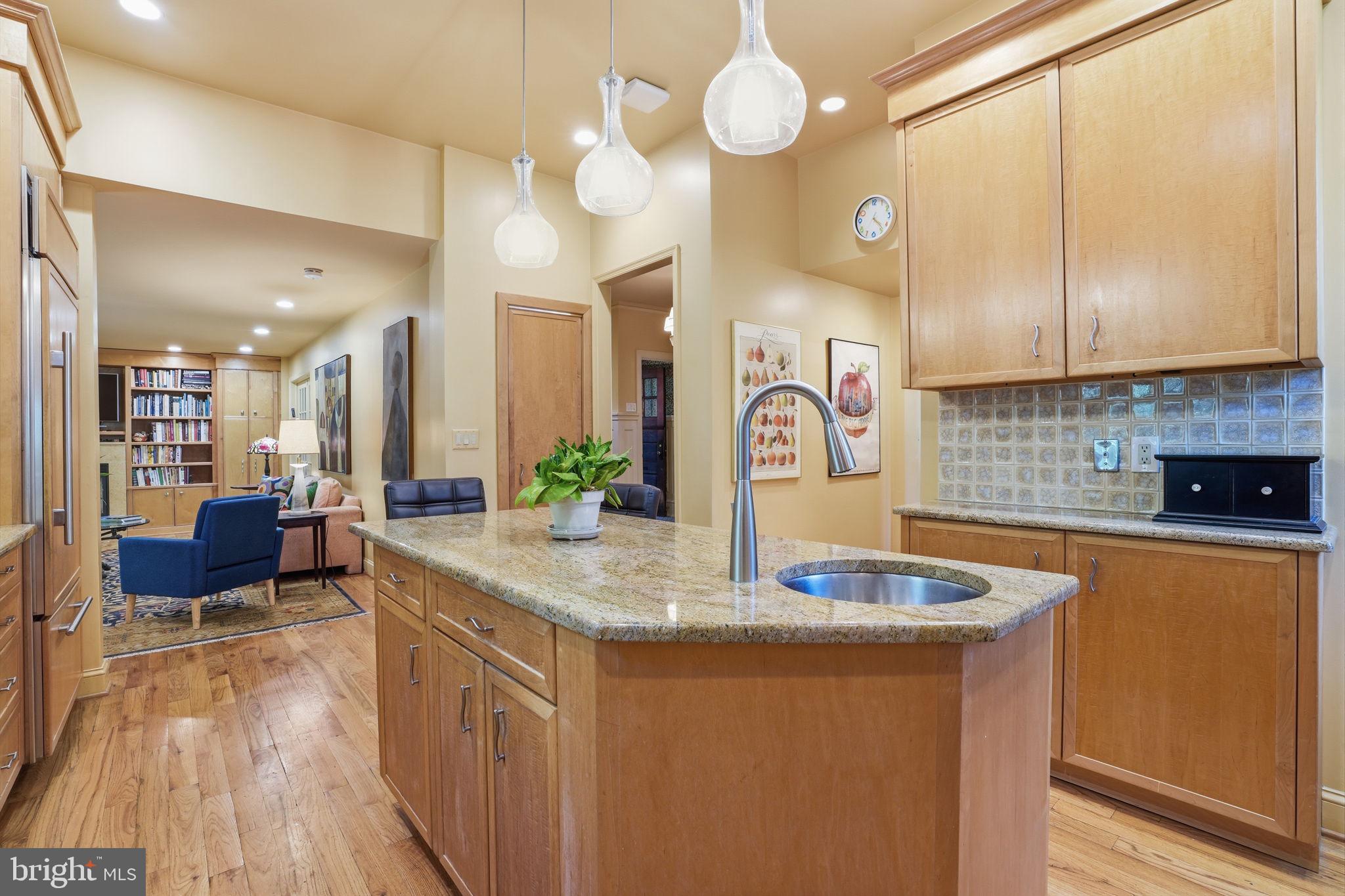 ELKINS PARK - Residential