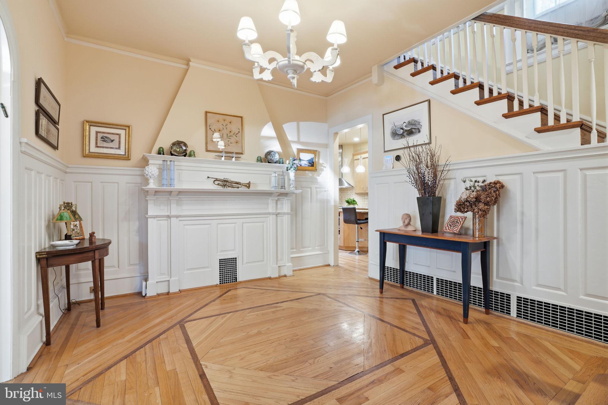 ELKINS PARK - Residential