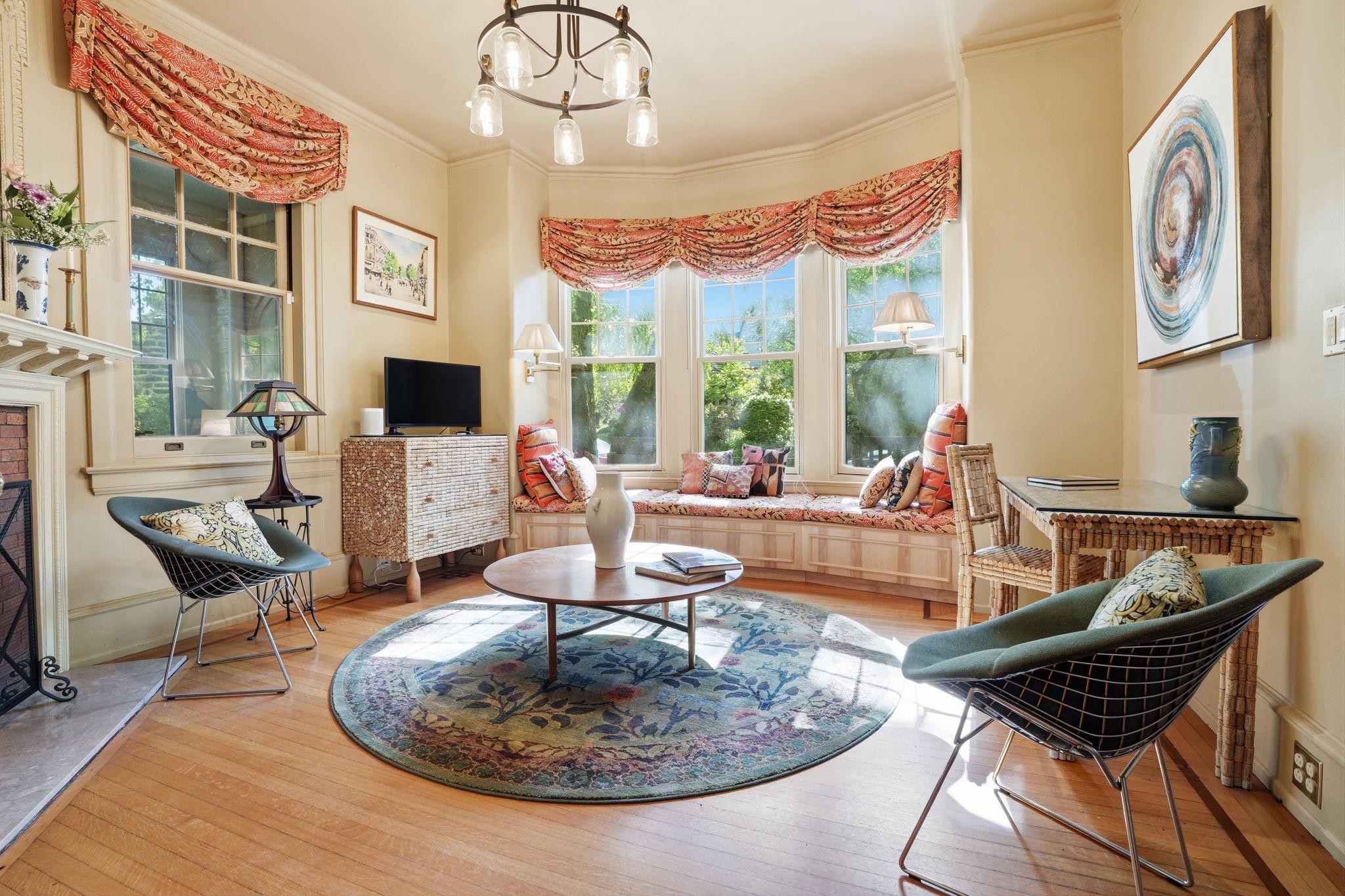 ELKINS PARK - Residential