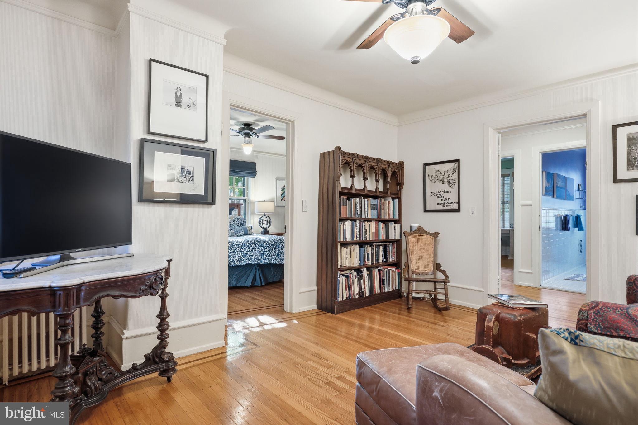 ELKINS PARK - Residential