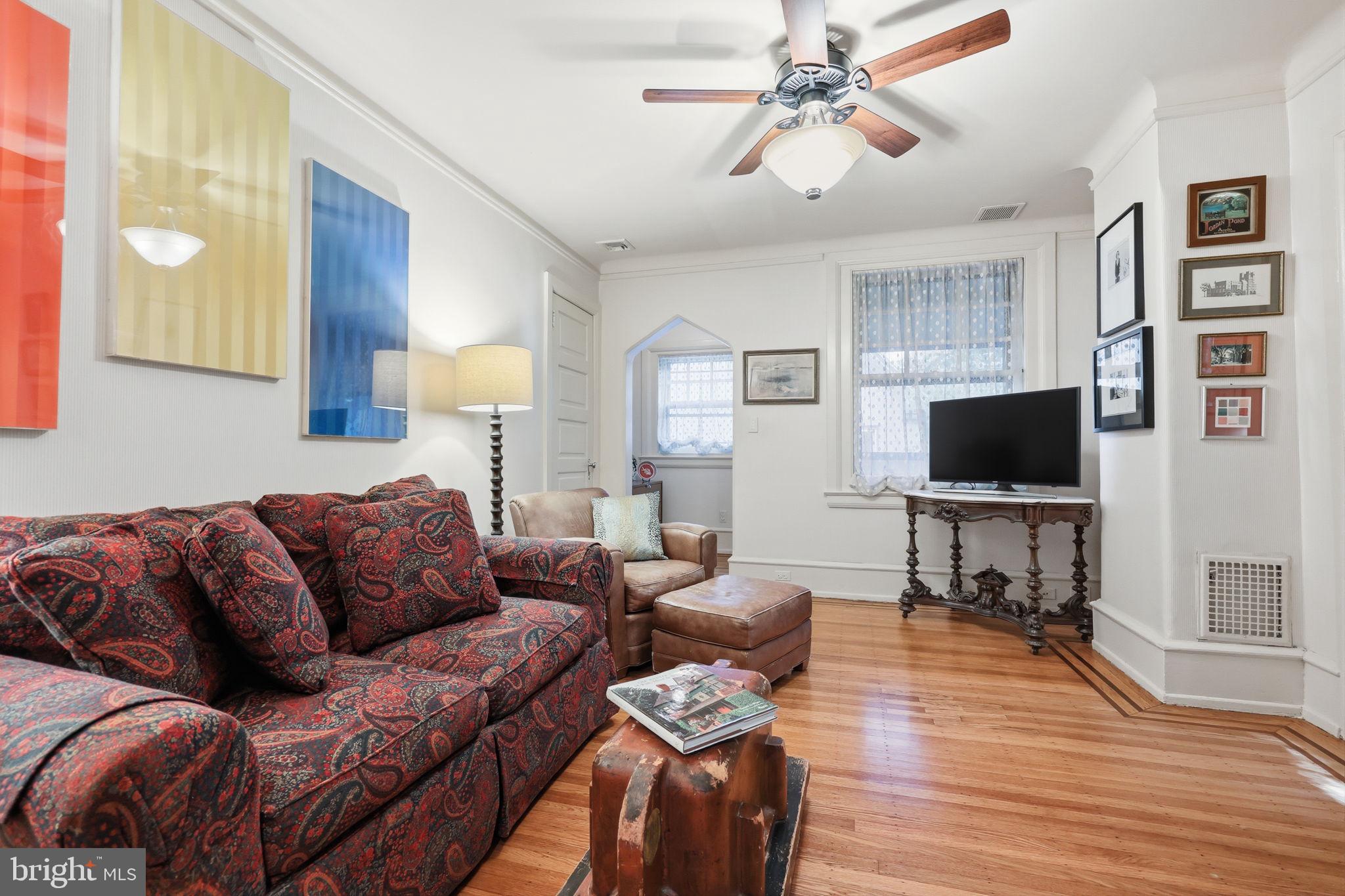 ELKINS PARK - Residential