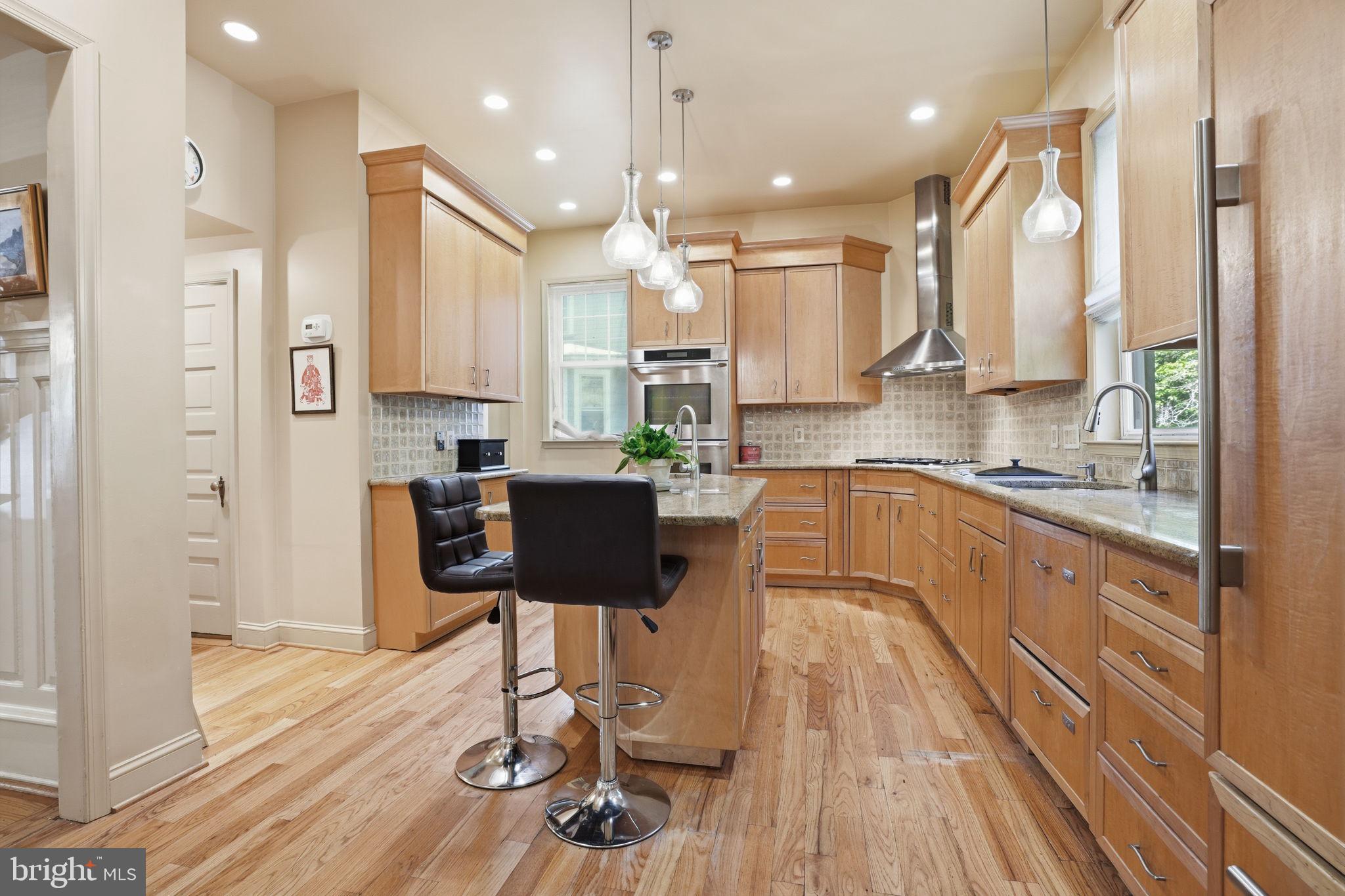 ELKINS PARK - Residential