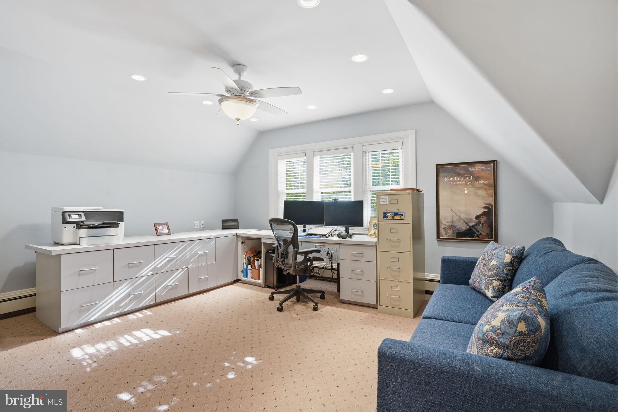 ELKINS PARK - Residential