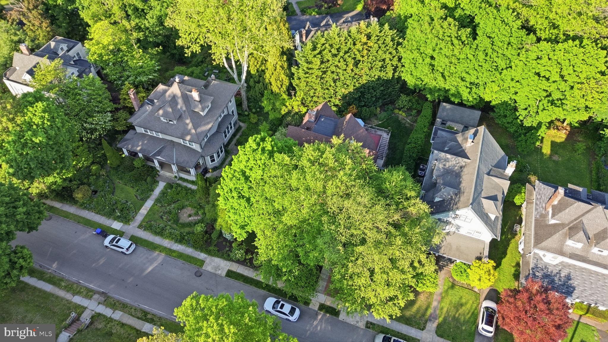 ELKINS PARK - Residential