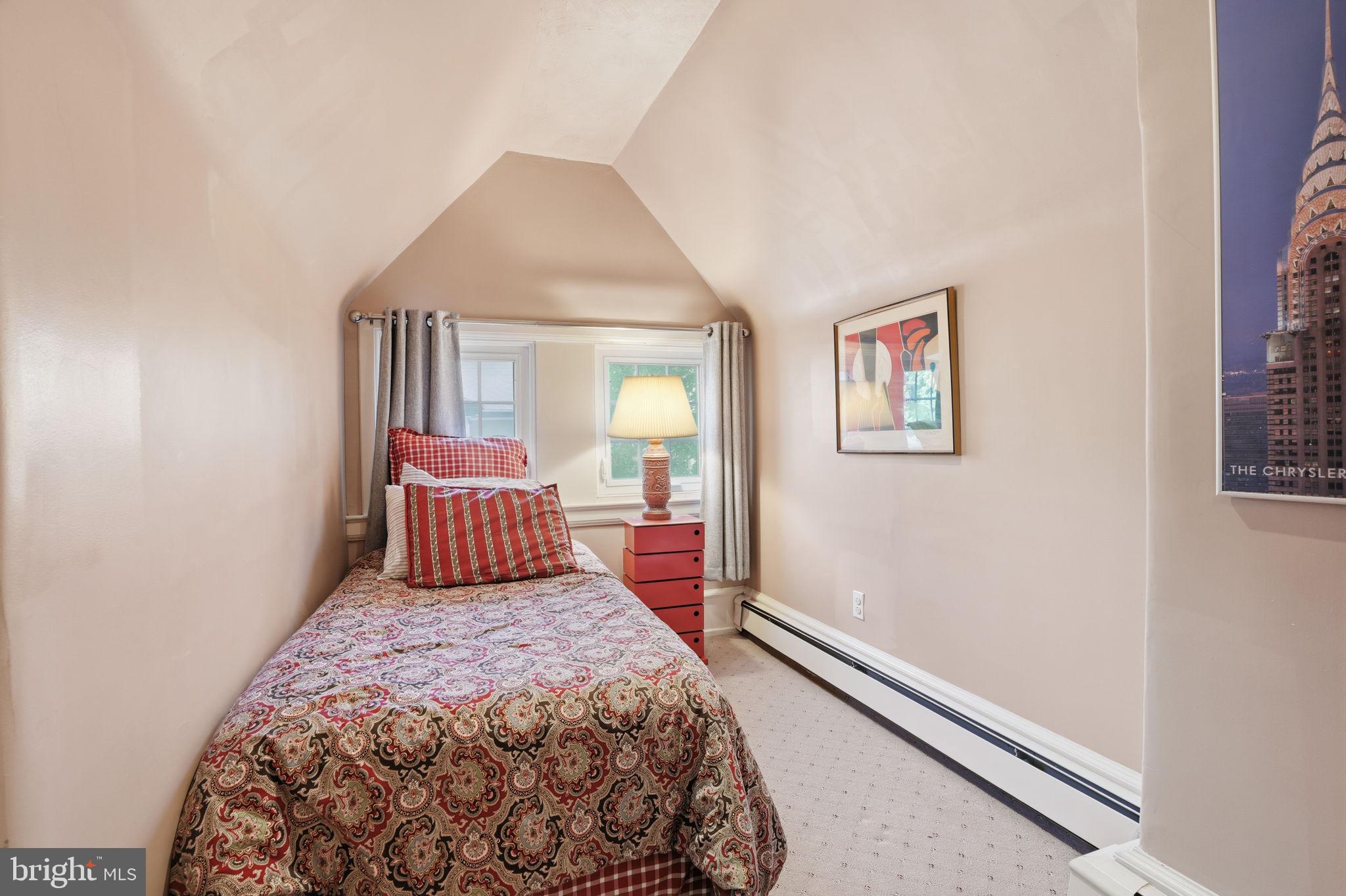 ELKINS PARK - Residential