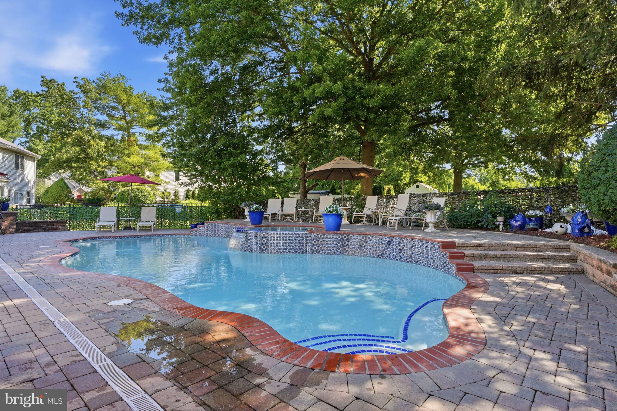 PINE RUN - Residential