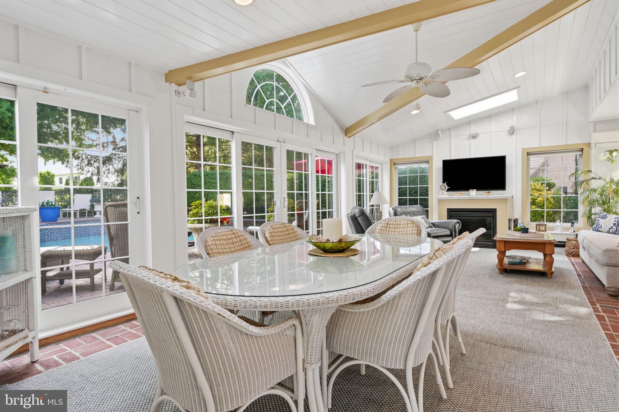 PINE RUN - Residential