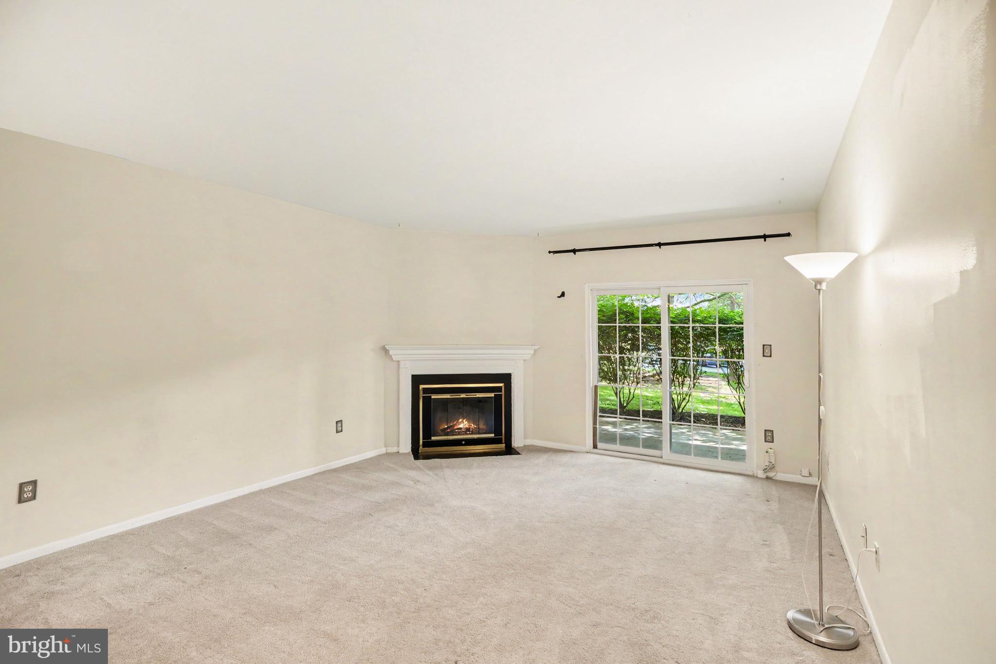 VALLEY STREAM - Residential