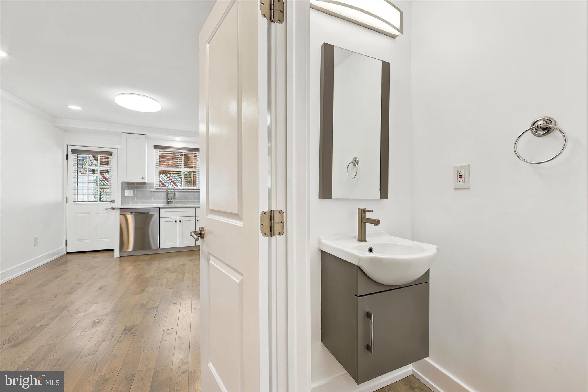 EAST PASSYUNK CROSSING - Residential