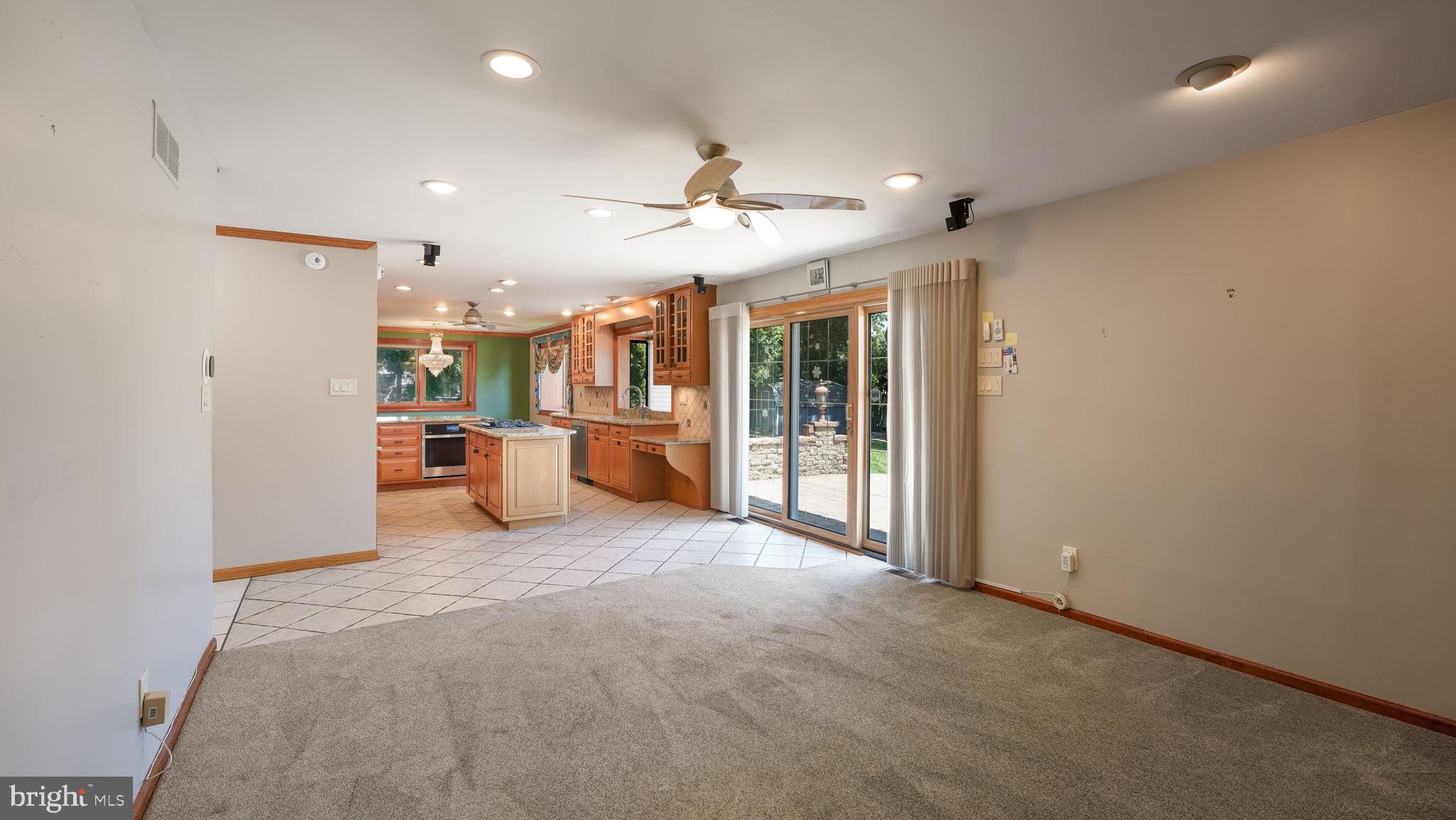 MEADOW WOOD - Residential