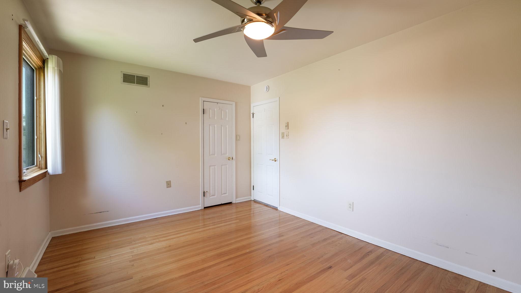 MEADOW WOOD - Residential