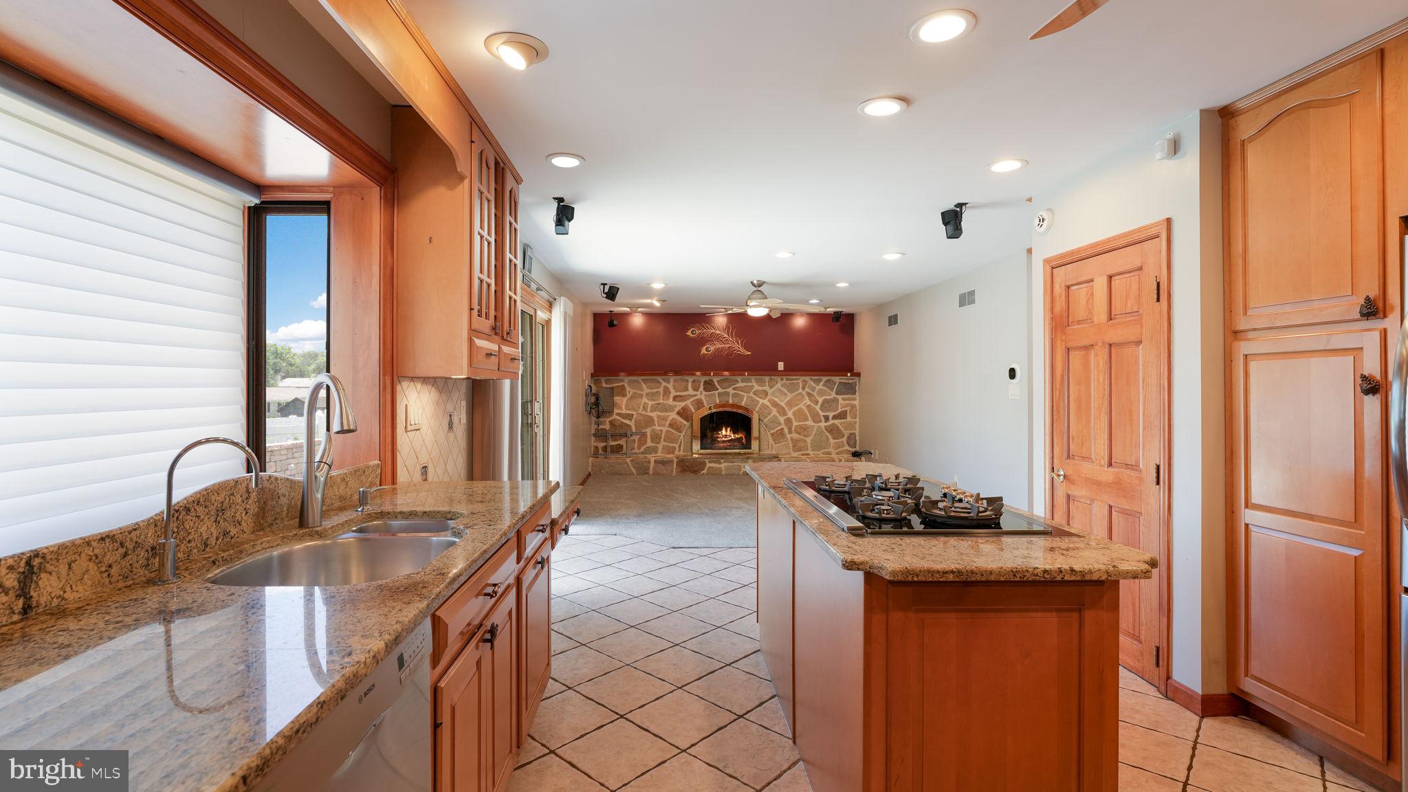 MEADOW WOOD - Residential