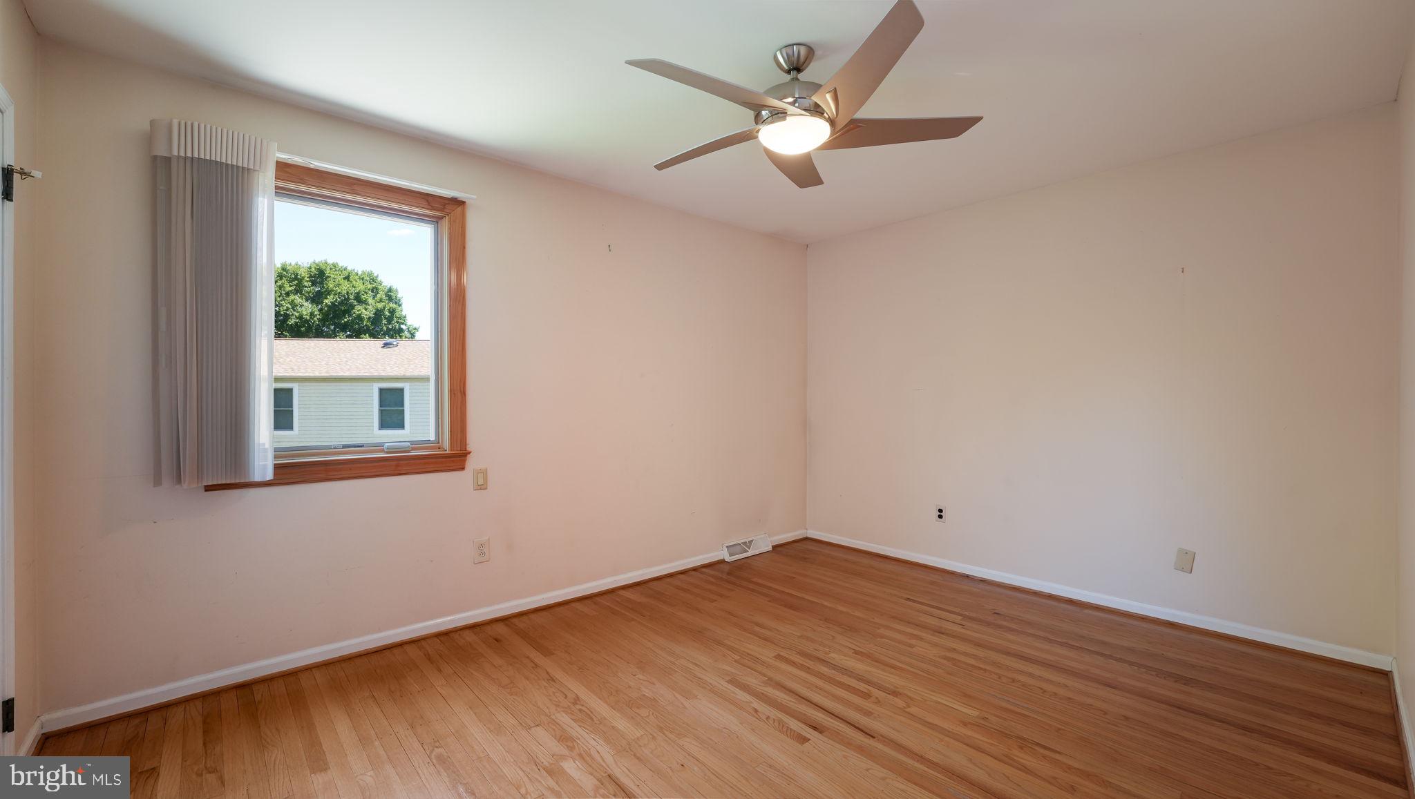 MEADOW WOOD - Residential
