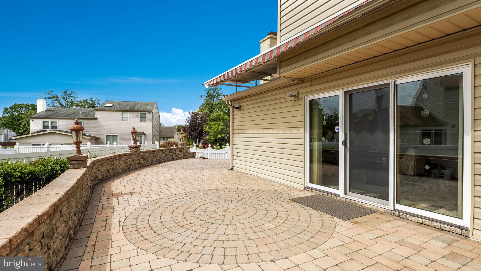 MEADOW WOOD - Residential