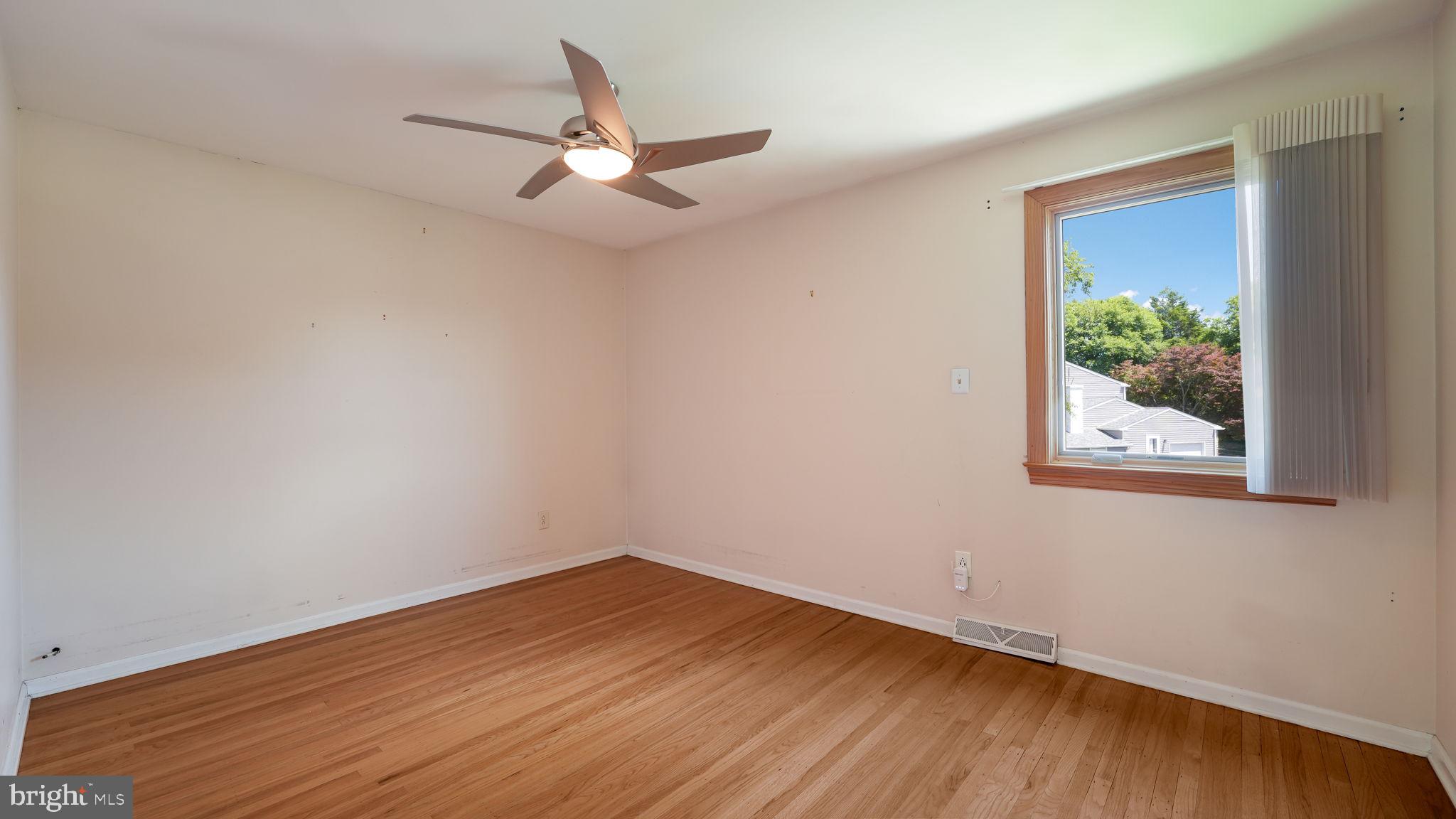 MEADOW WOOD - Residential