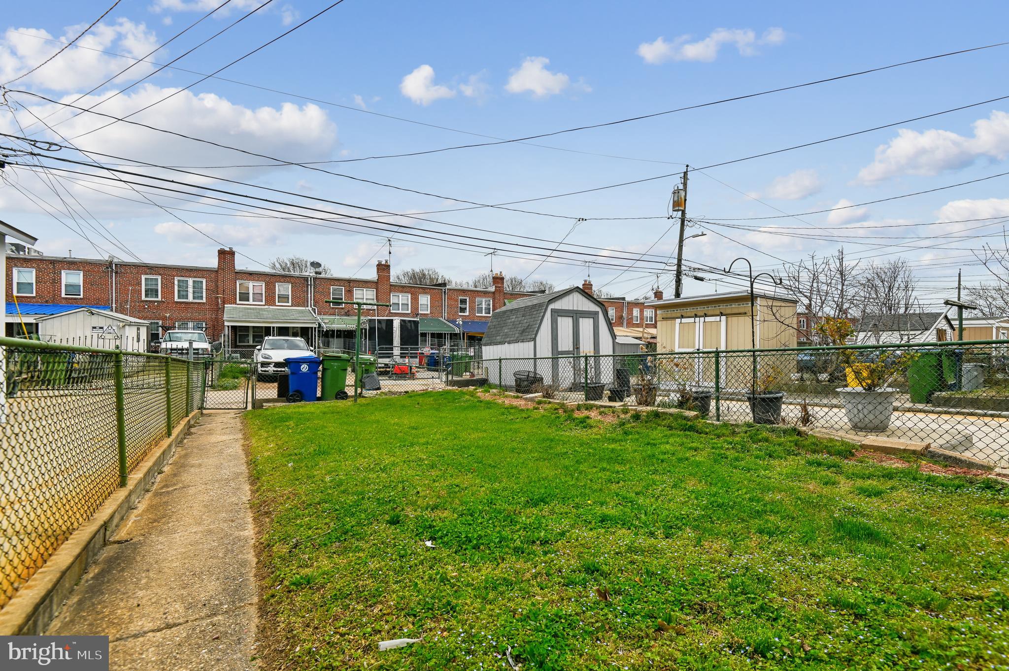 GREEKTOWN - Residential