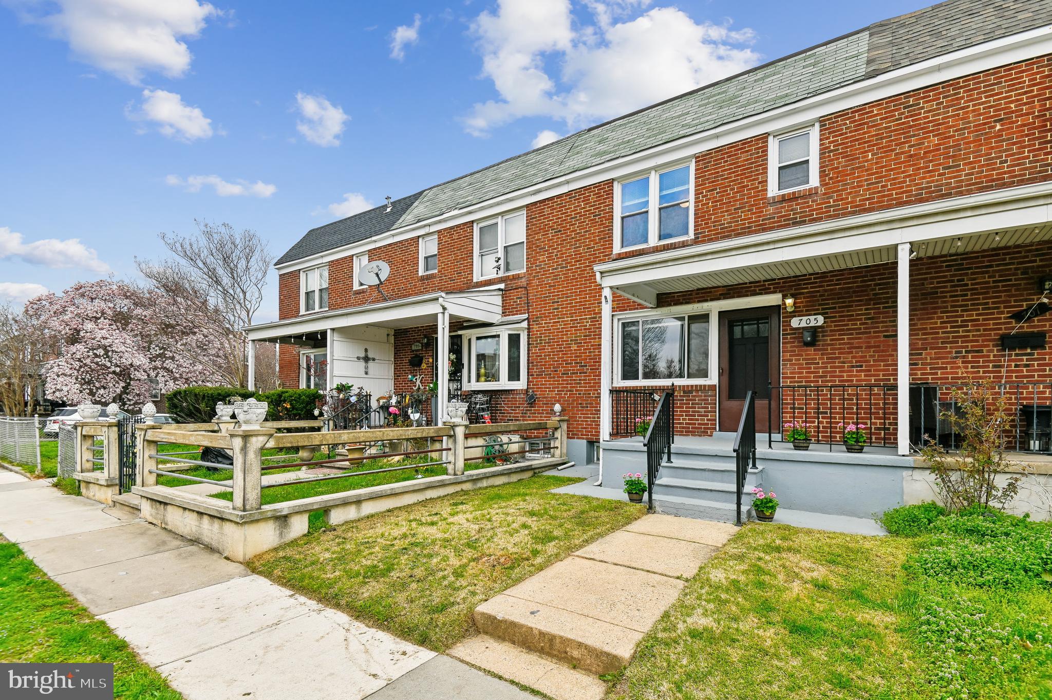GREEKTOWN - Residential