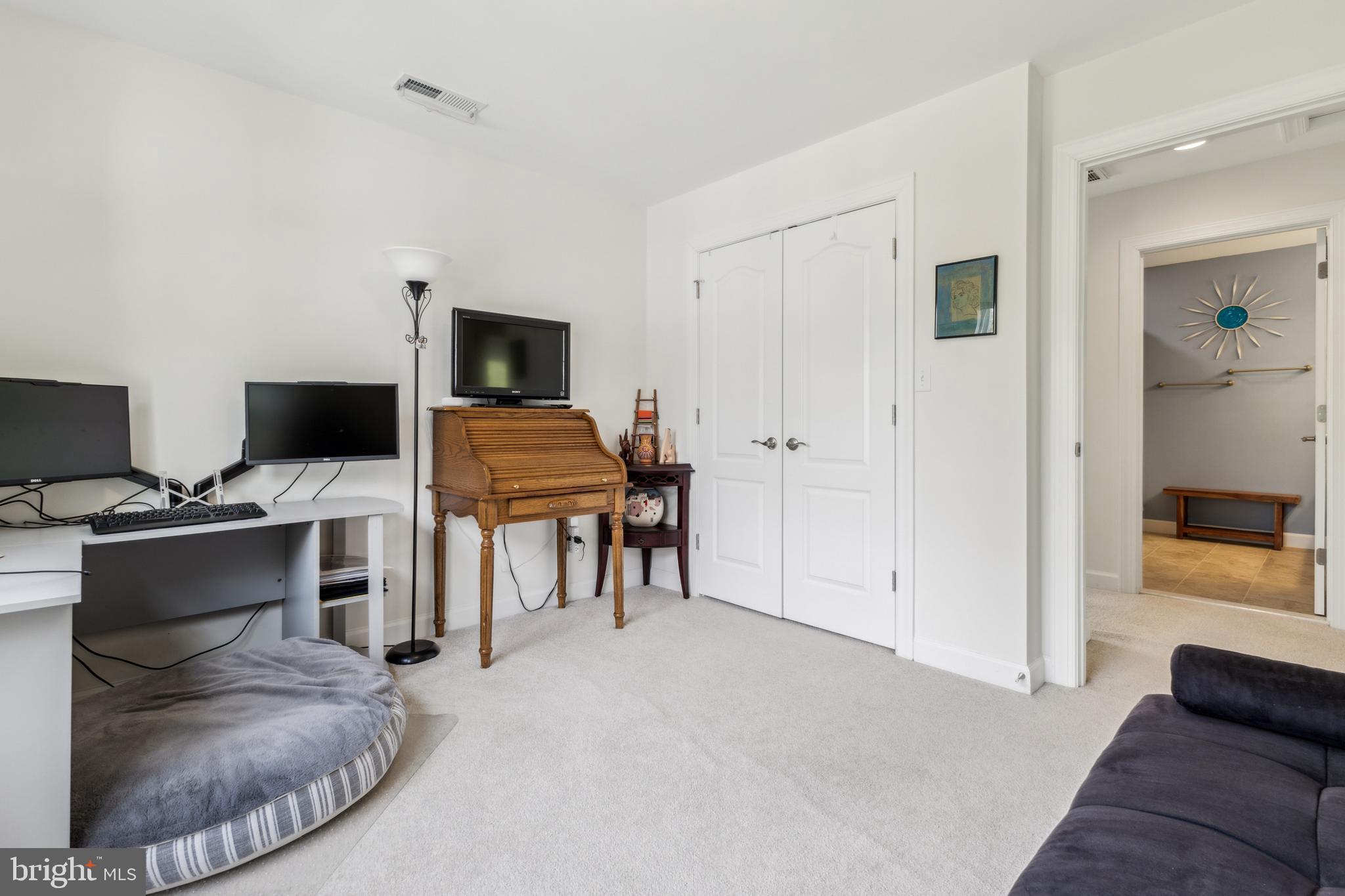 GRAHAM PARK SHORES - Residential