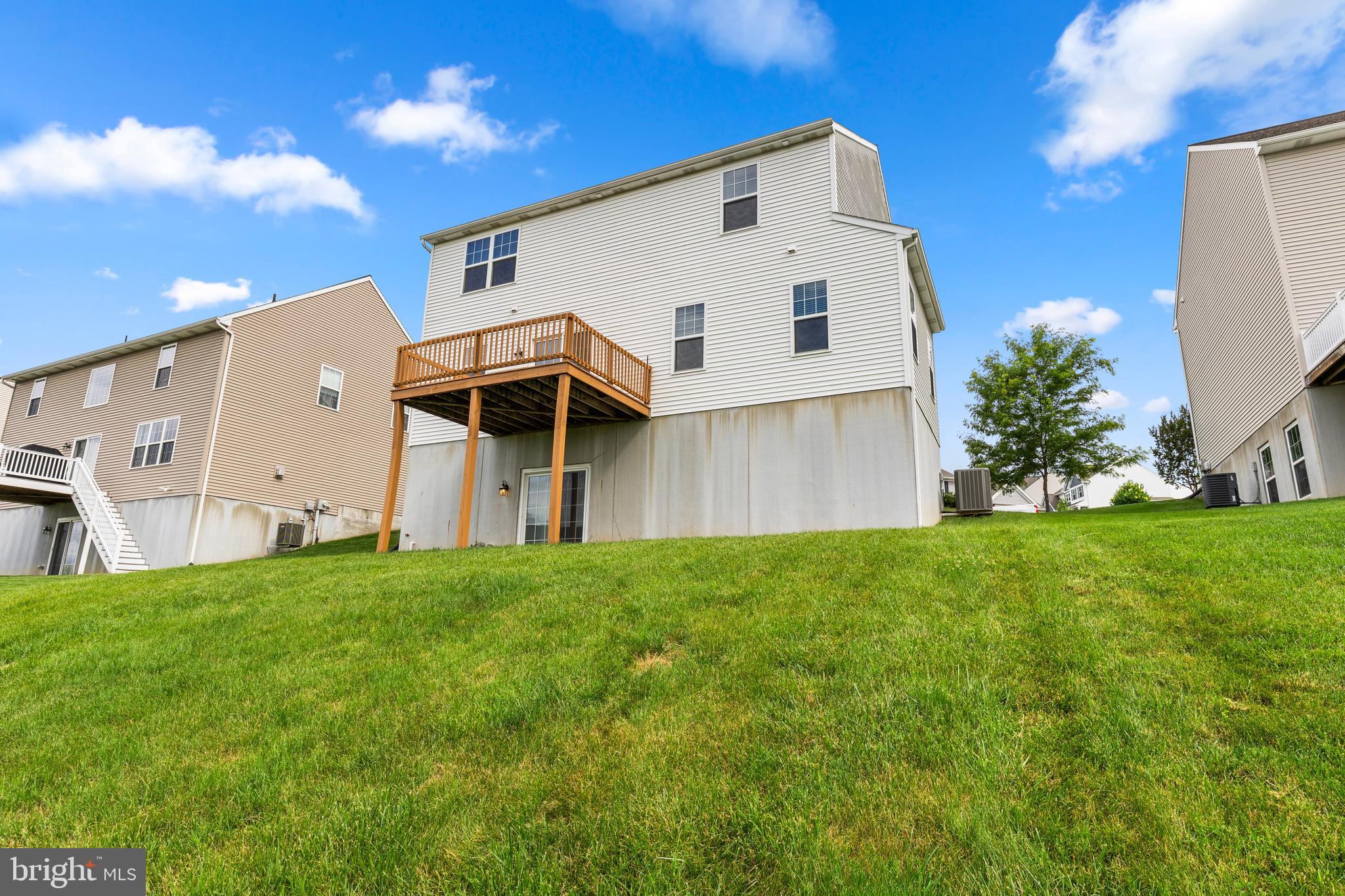 SYLVAN VIEW - Residential