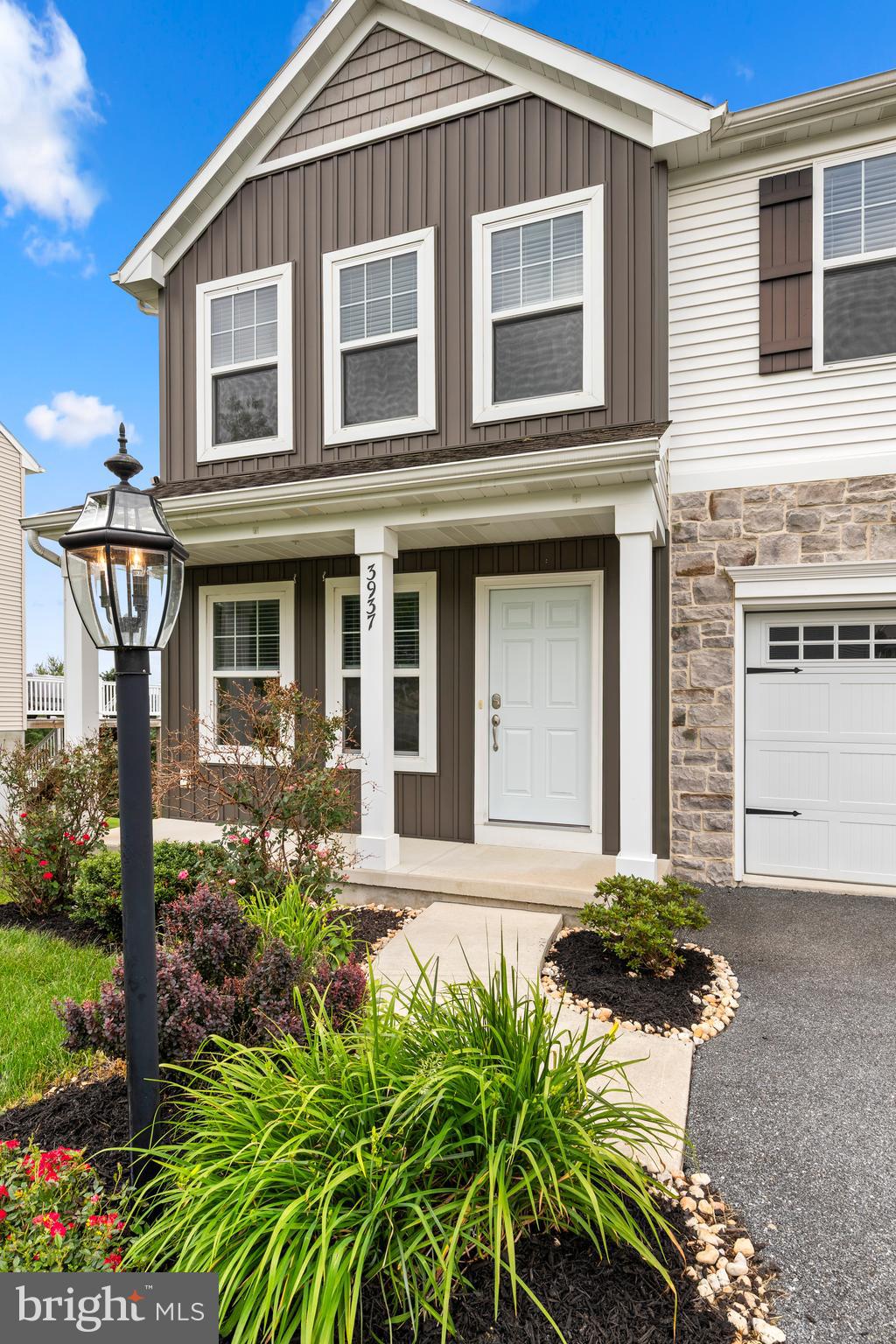 SYLVAN VIEW - Residential