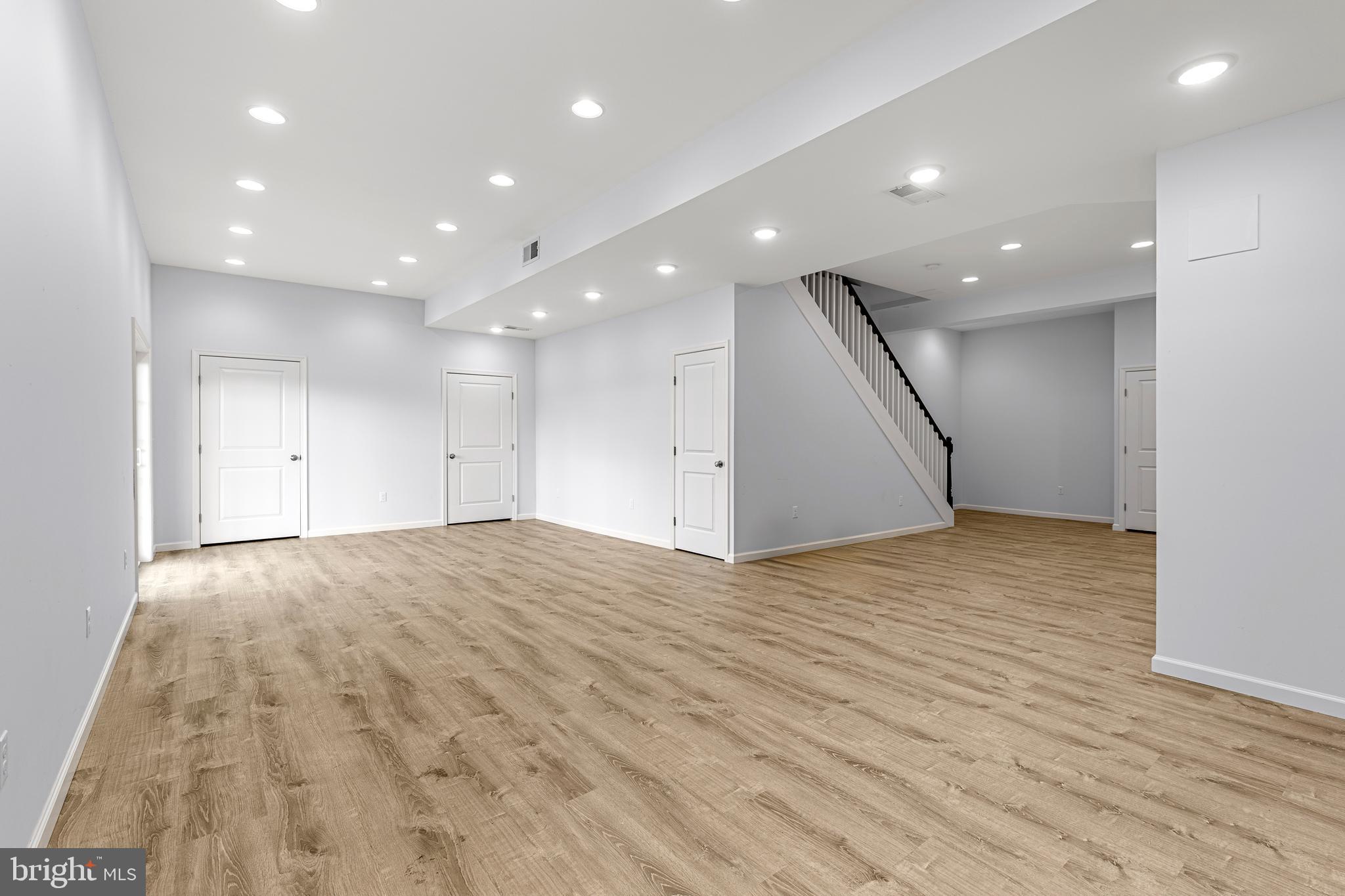 SYLVAN VIEW - Residential