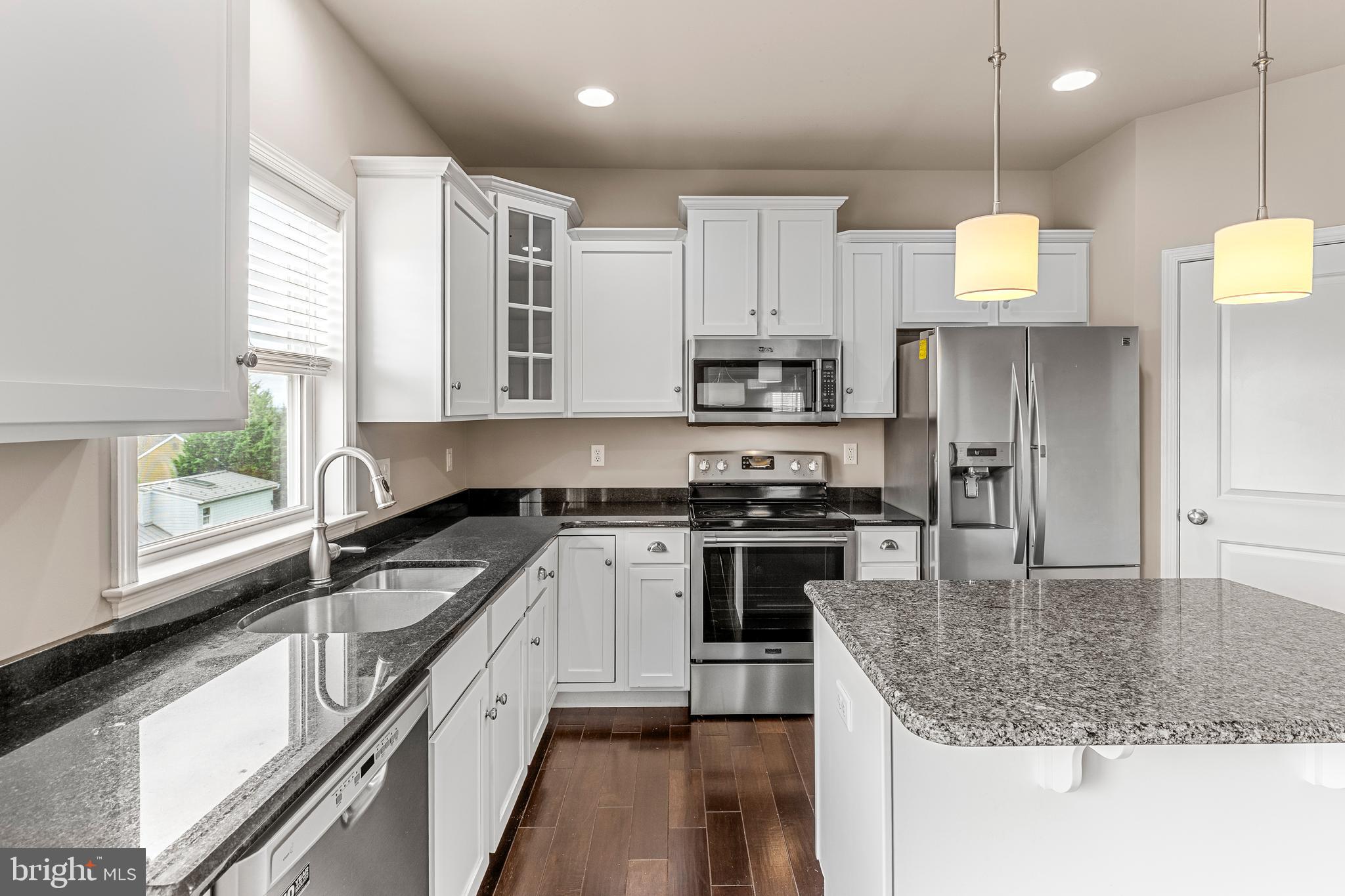 SYLVAN VIEW - Residential