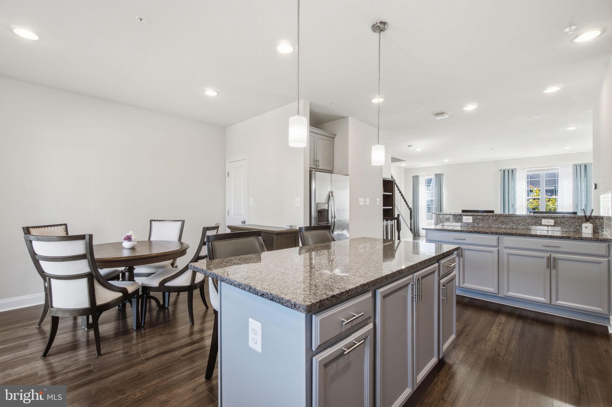 WESTVIEW SOUTH - Residential