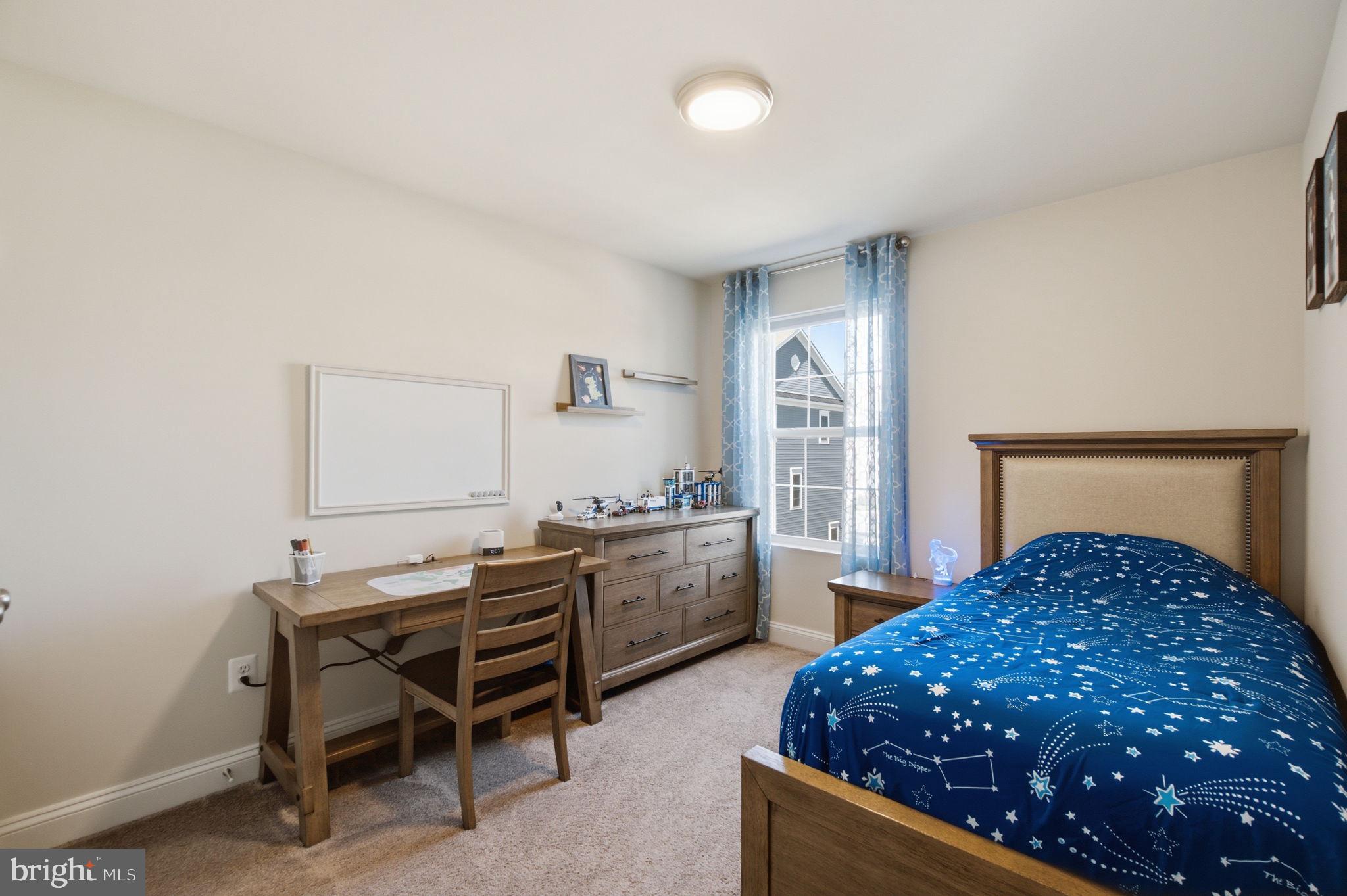WESTVIEW SOUTH - Residential