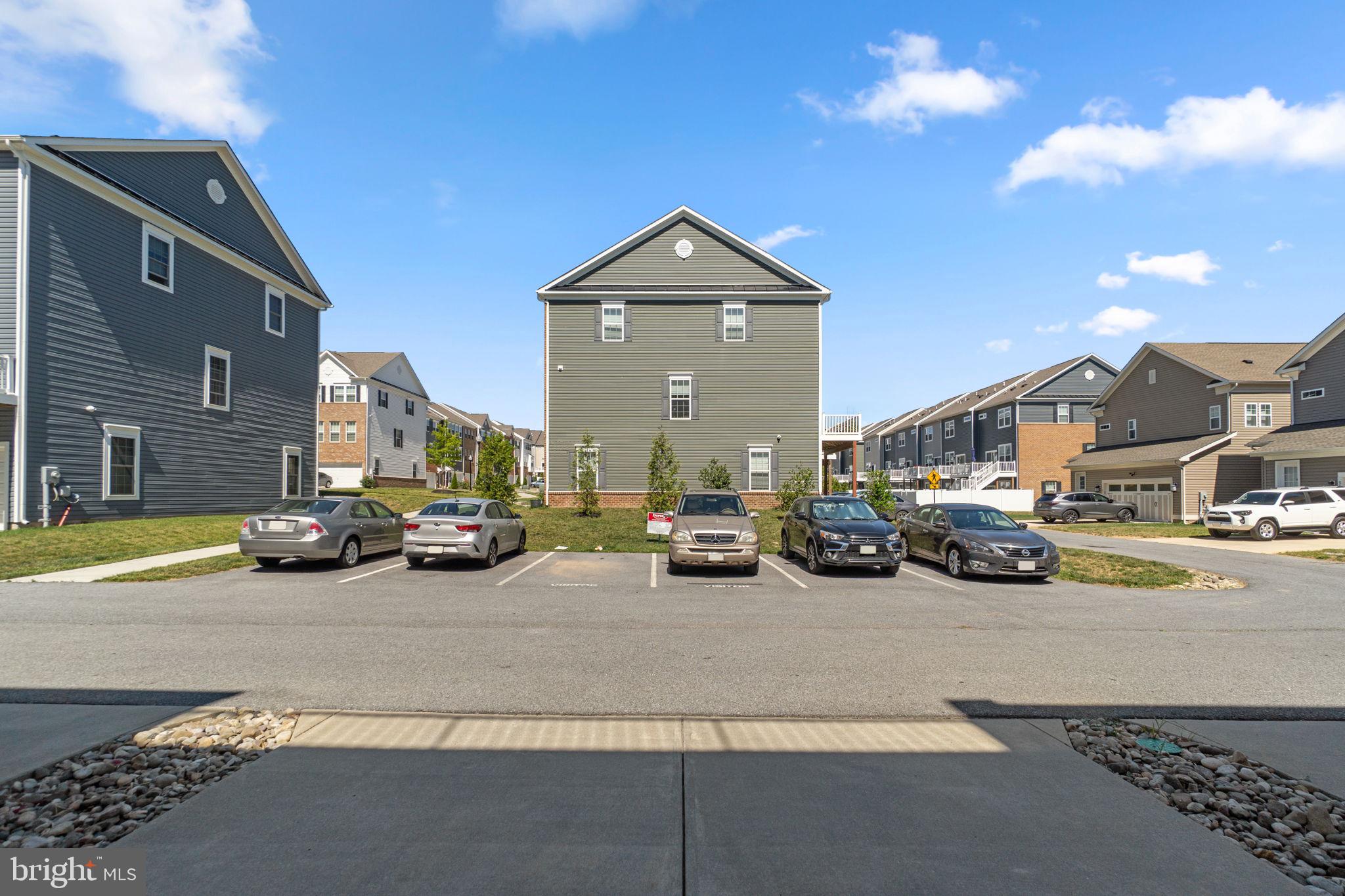 WESTVIEW SOUTH - Residential