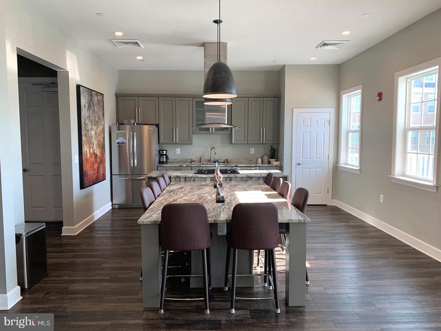 WESTVIEW SOUTH - Residential